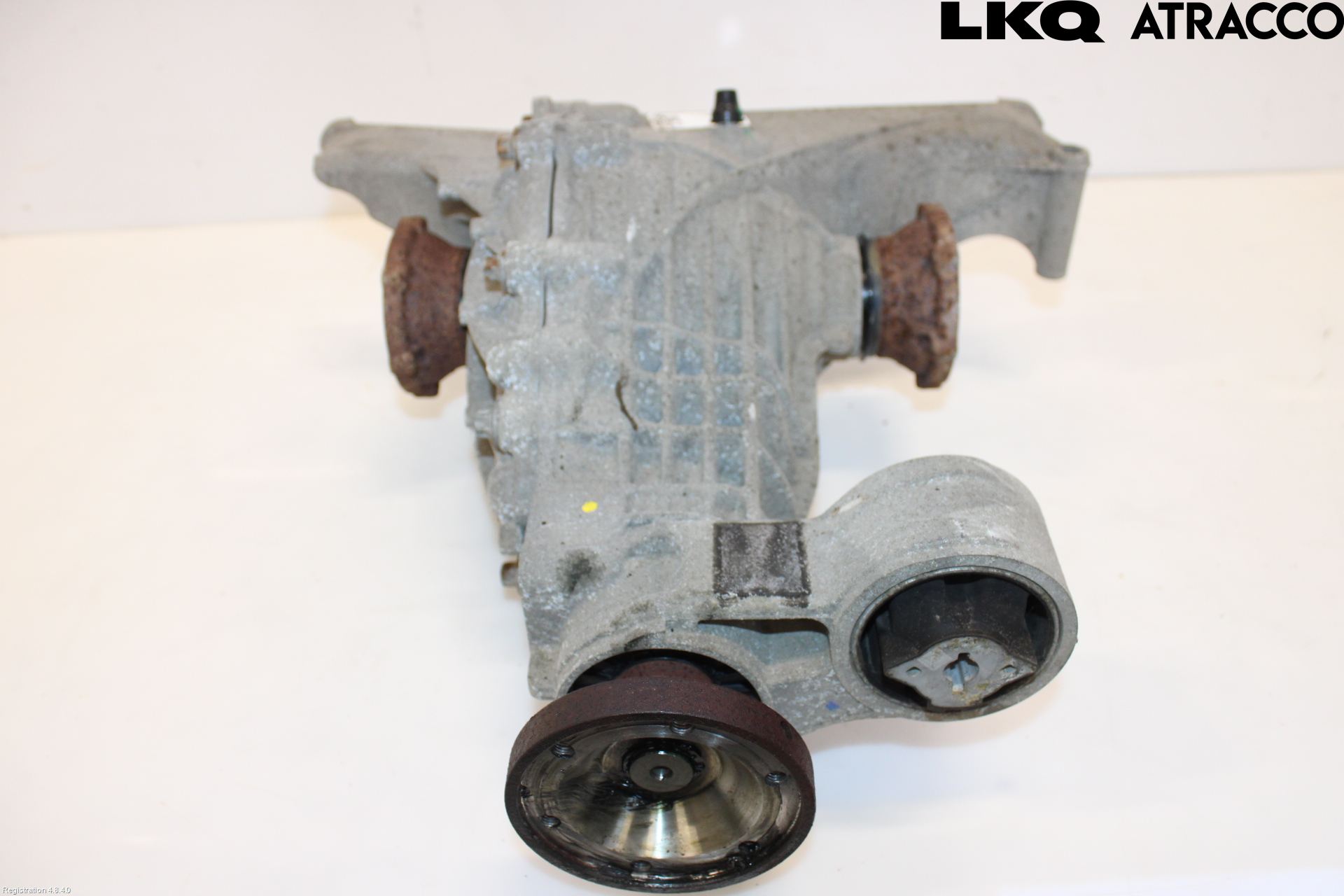Audi A4/S4 B9 16-19 Bakaksel Kardang Bak -Diff