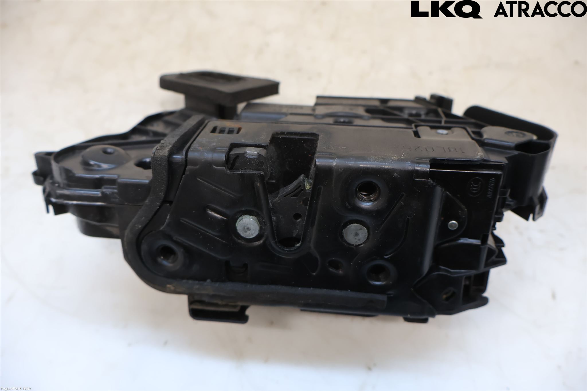 Volkswagen VW PASSAT 15-19 Dørlås - Låsekasse