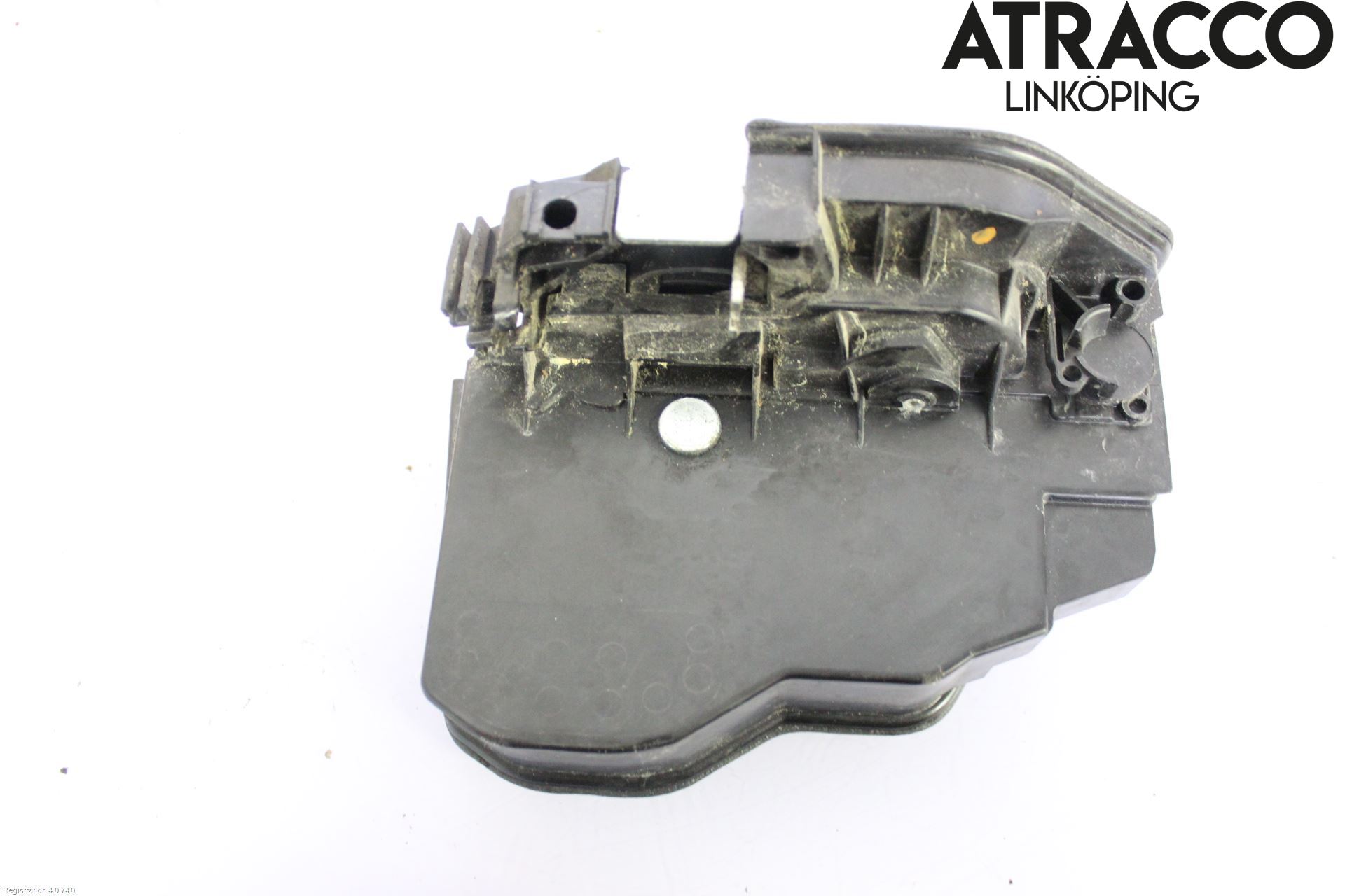 BMW 3 F30/F31/F80 12-19 Dørlås - Låsekasse