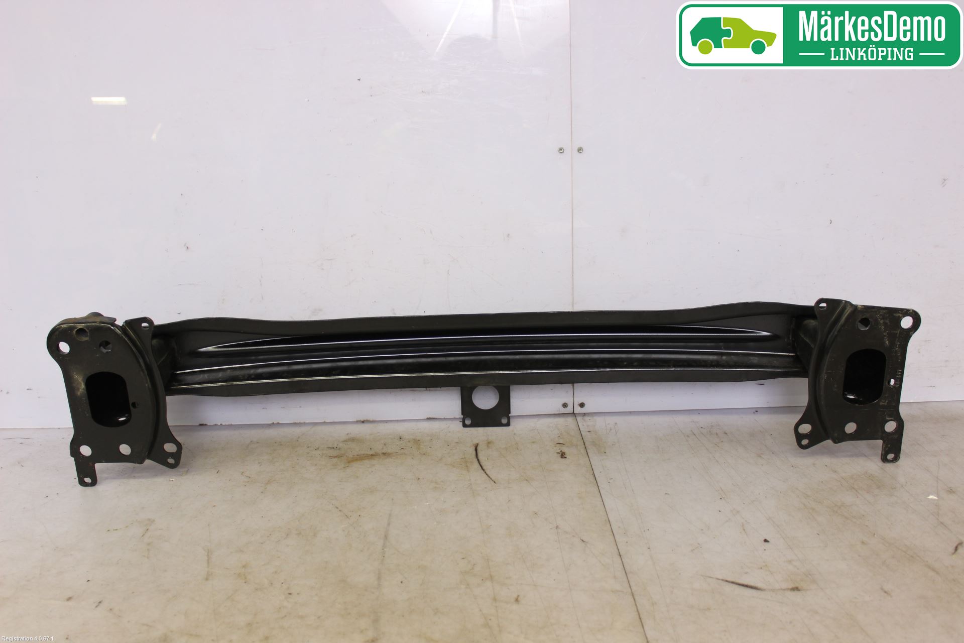 Volkswagen VW GOLF PLUS/CROSS GOLF 04-14 Støtfanger Foran Bjelke