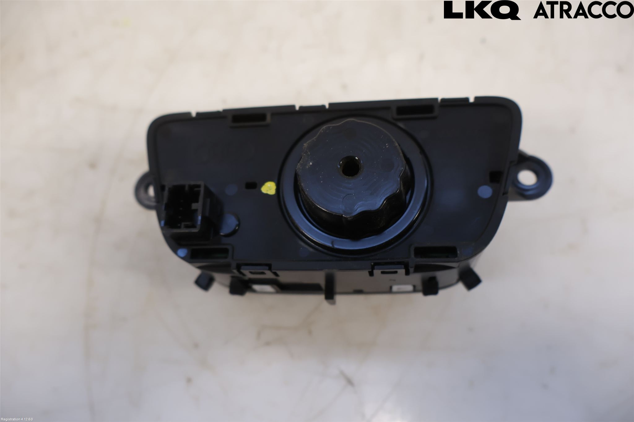 Audi A4/S4 B9 16-19 Bryter Hovedlys