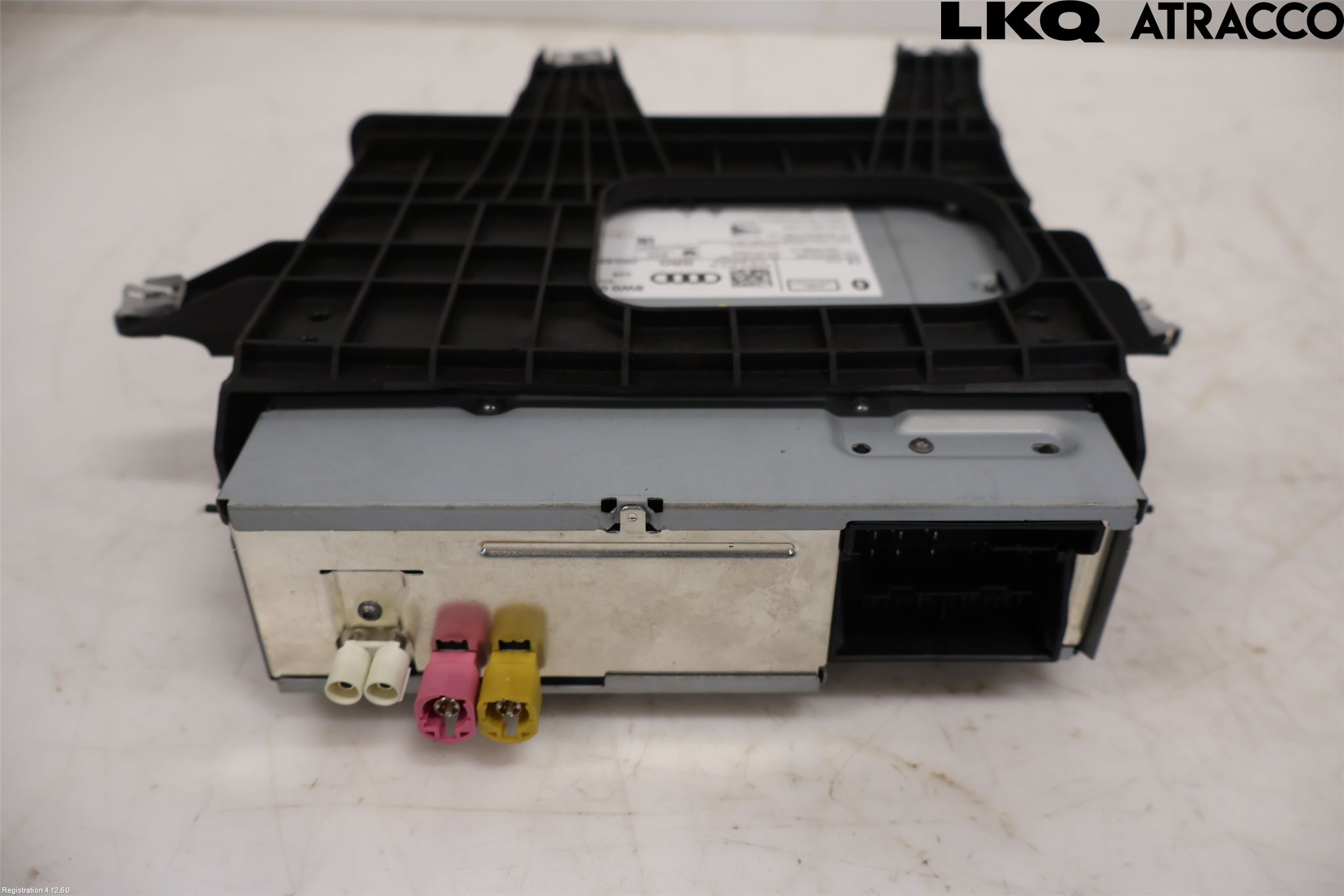 Audi A4/S4 B9 16-19 Stereo Radio Med Cd