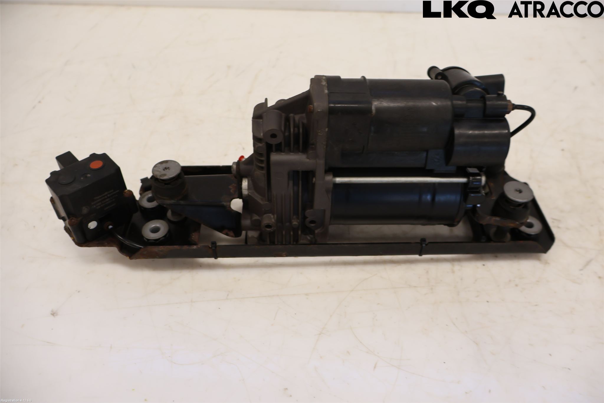 BMW 5 E60/61 Sed/Tou 02-10 Fjæring Kompressor Støtd-Fjæri