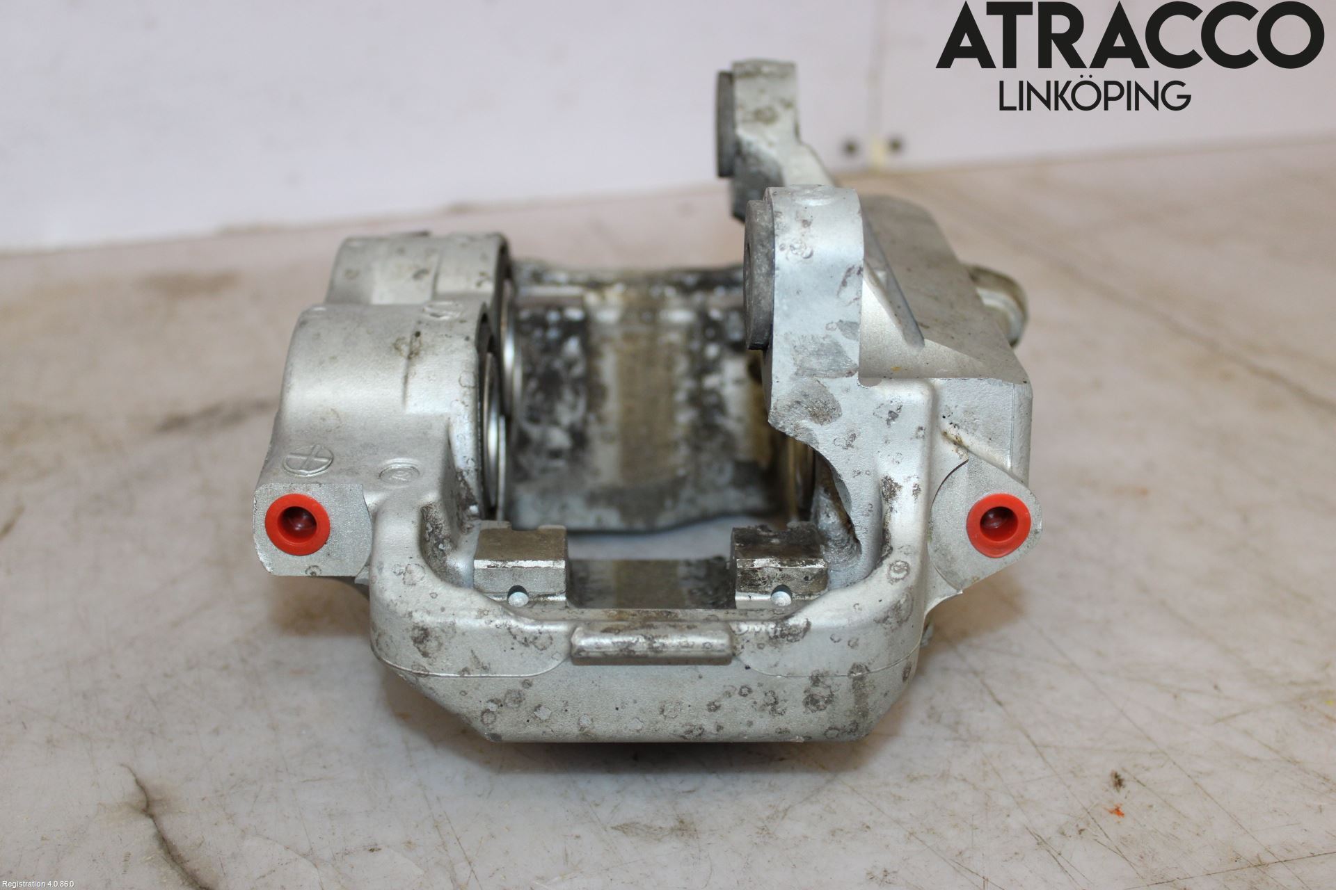 BMW 5 G30/G31/F90 17-23 Bremsecaliper Foran Høyre