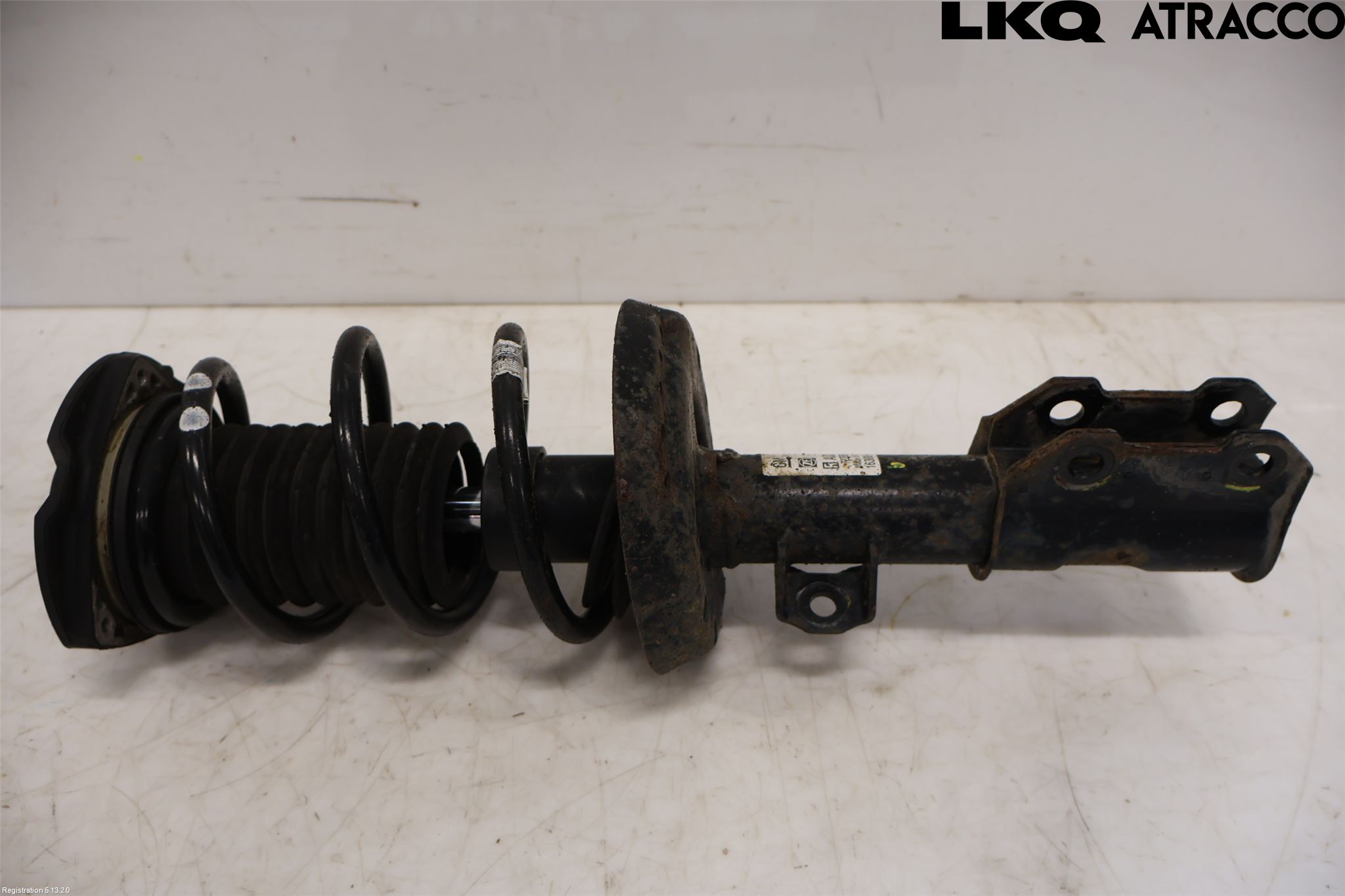 Opel ASTRA K 16-22 Fjærbein Foran Høyre