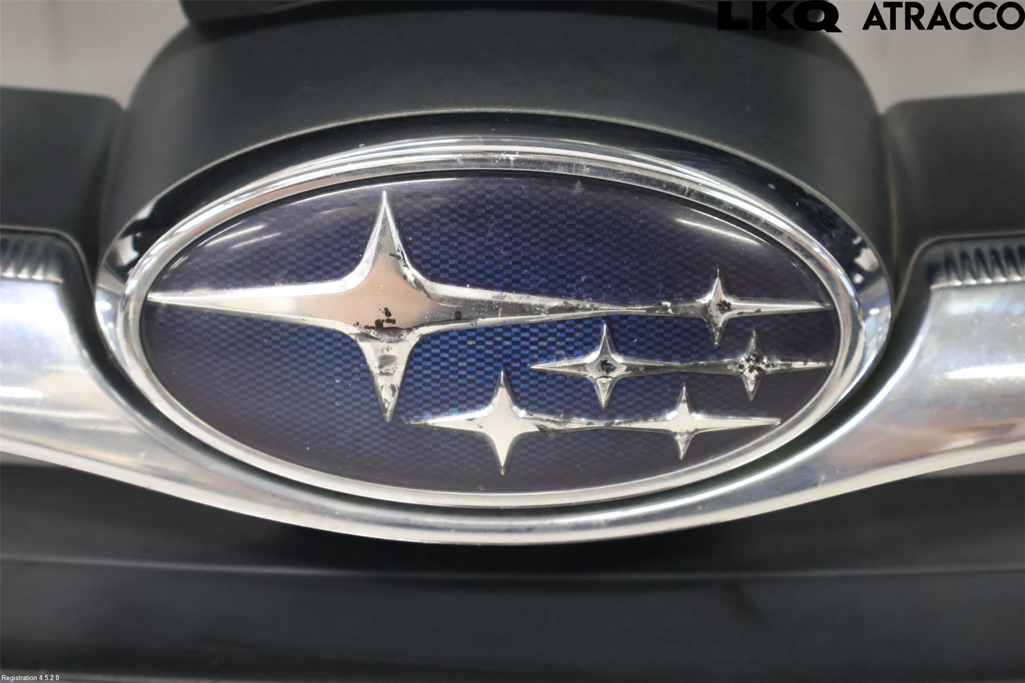 Subaru LEGACY    07-09 Grill Komplett