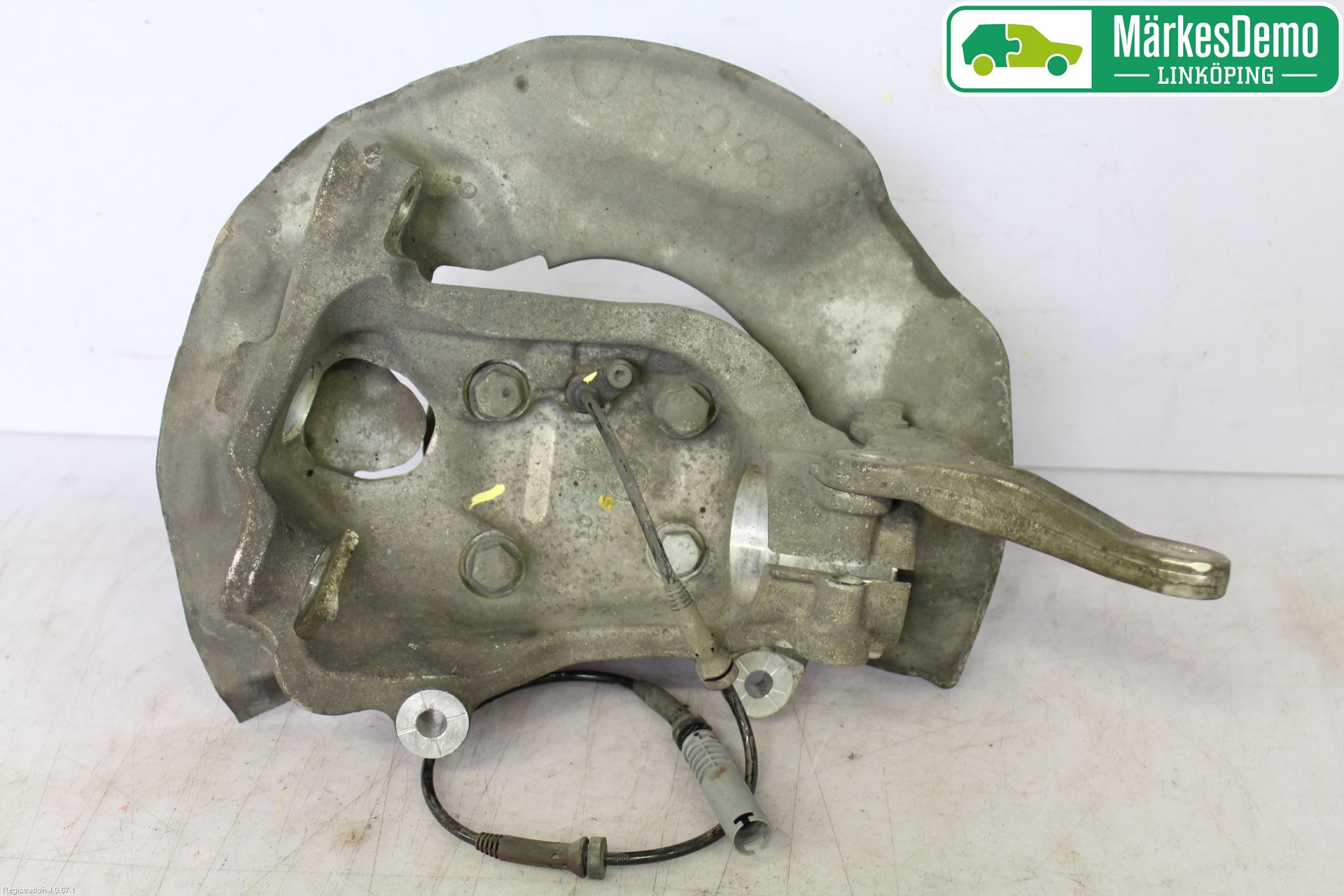 BMW 6 E63/64    02-10 Spindel Hf