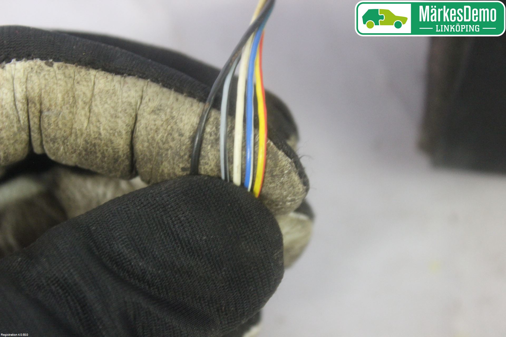 Ford FIESTA     06-08 Speil V M-El Justering