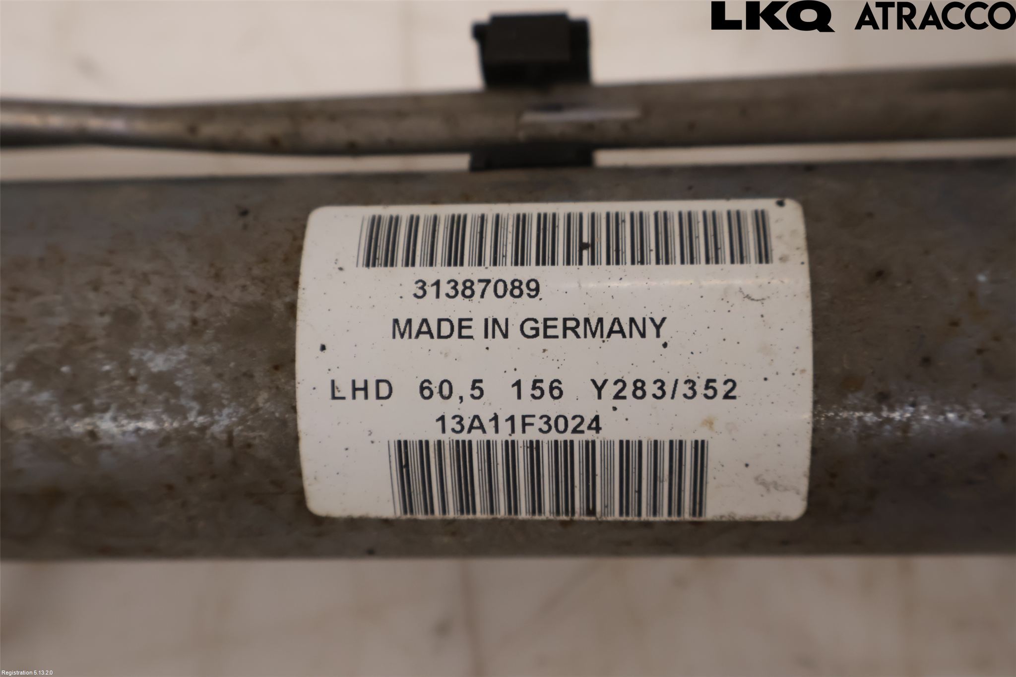 Volvo V60 11-13 Servo Snekke - Tannstang