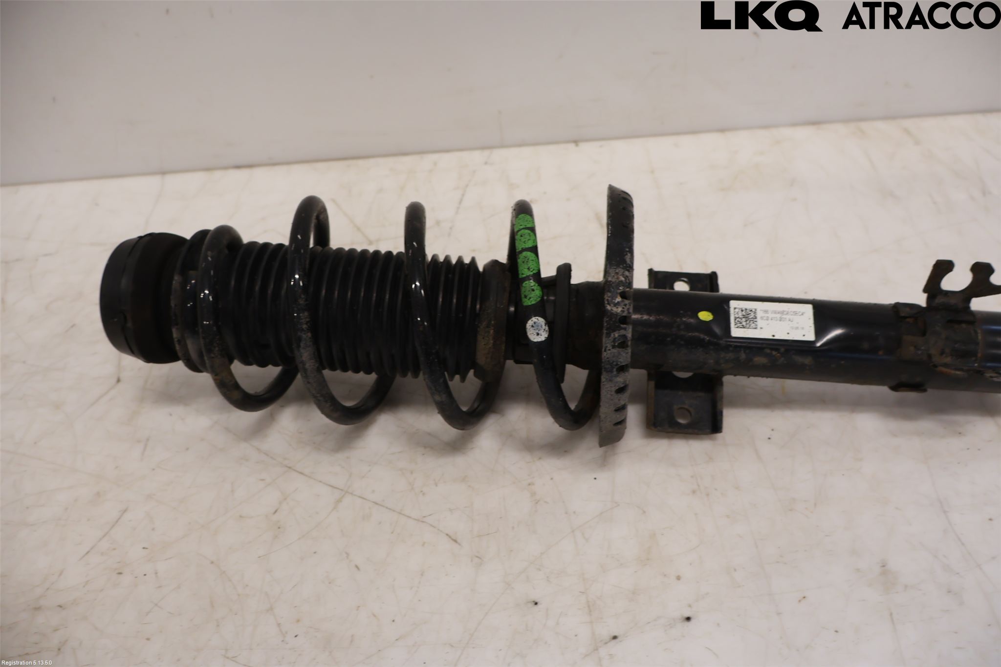 Volkswagen VW POLO 10-17 Fjærbein Foran Høyre