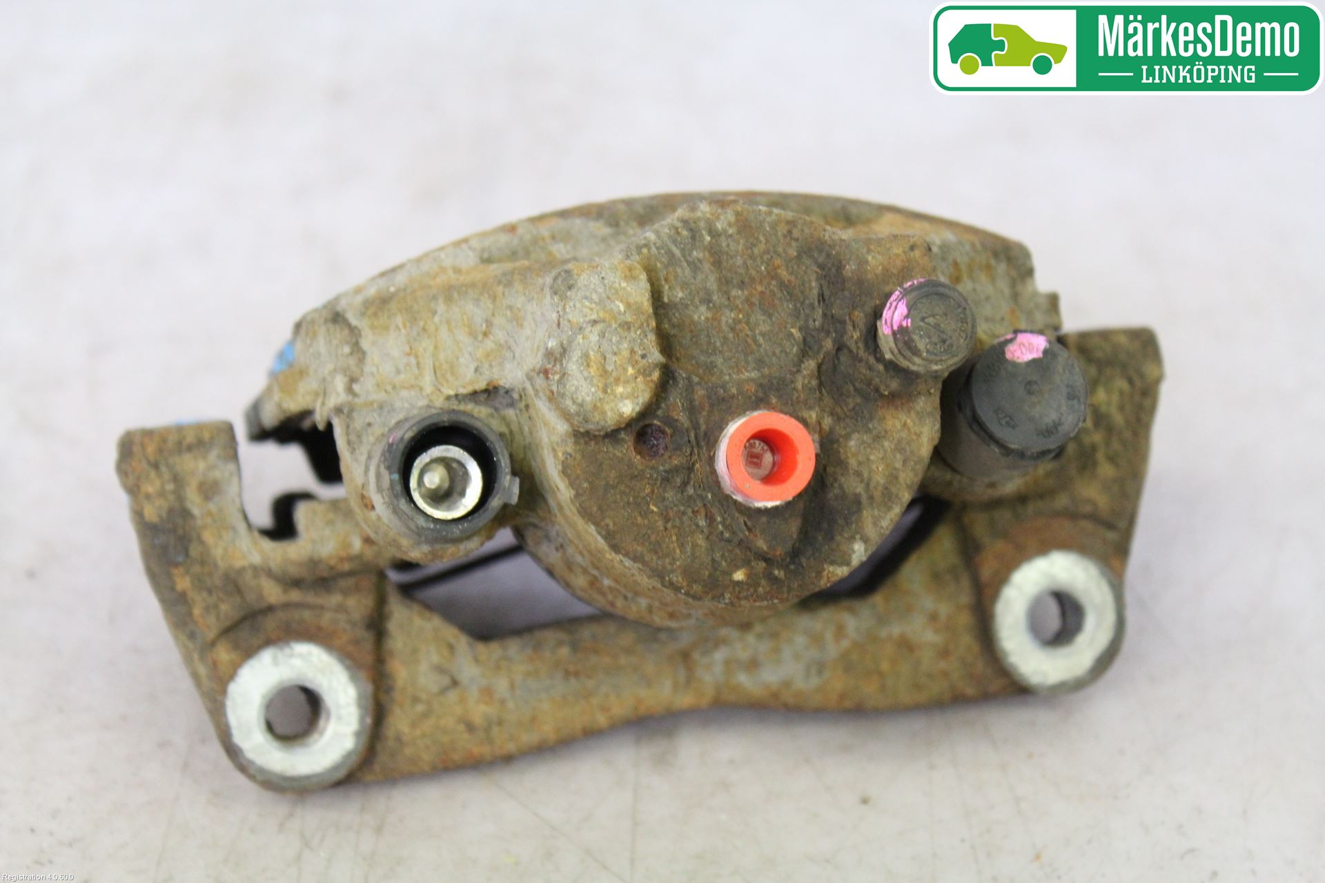 Toyota YARIS XP130 12-14 Bremsecaliper Foran Høyre