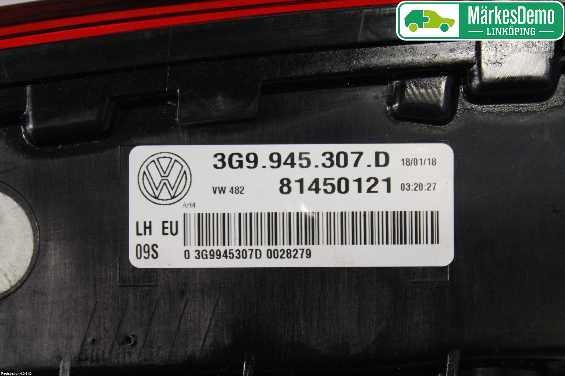 Volkswagen VW PASSAT 15-19 Baklykt Venstre  På Luke(Indre