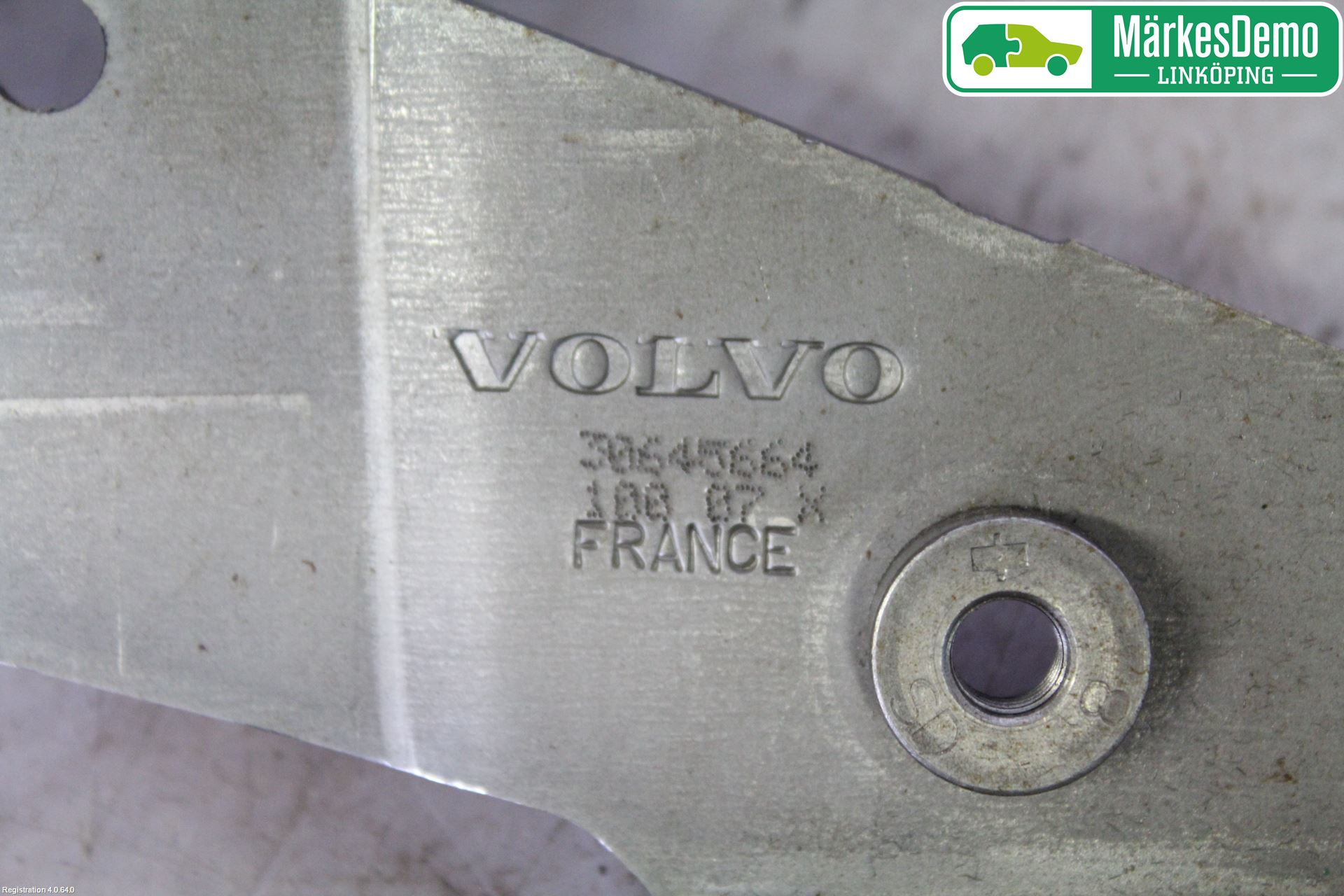 Volvo XC70 05-07 Parkbremsarm-Handtak
