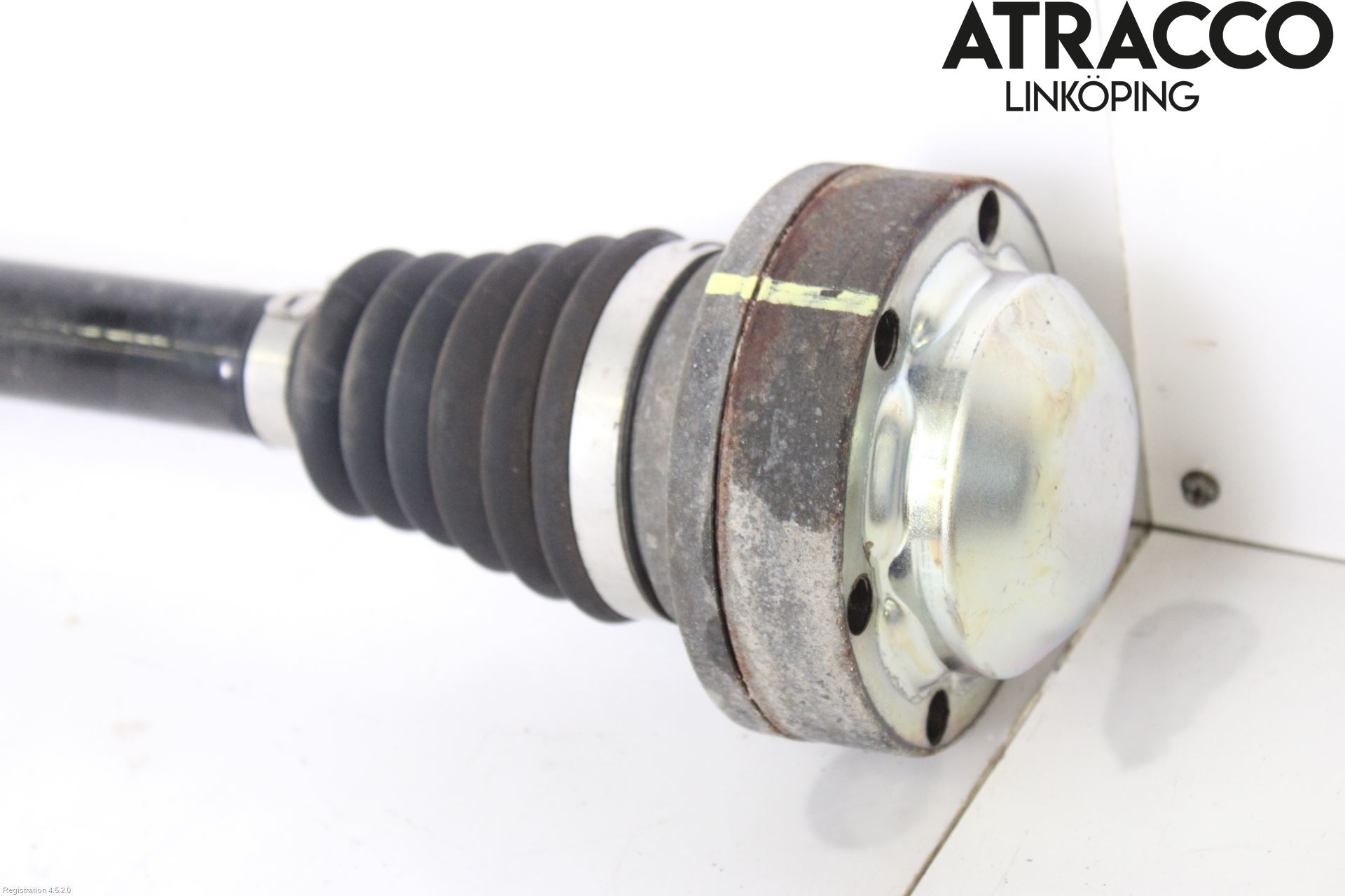Audi A4/S4 B9 16-19 Drivaksel Bak Kompl Venstre