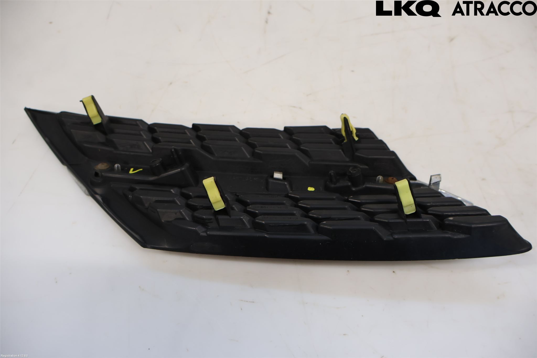 Toyota RAV4 13-18 Grilldel Venstre