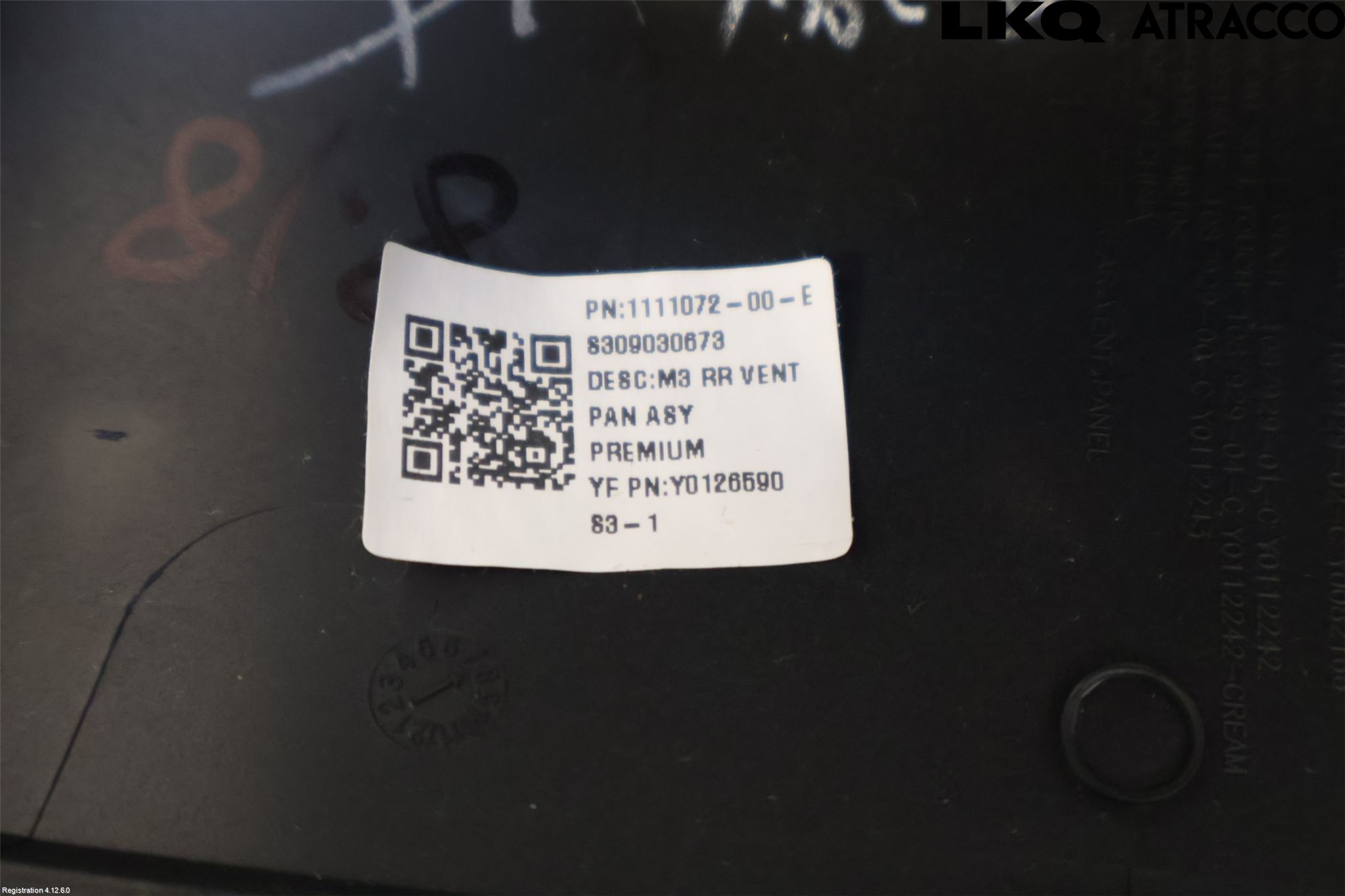 Tesla MODEL Y 21- Dashbord Kanal - Dyse