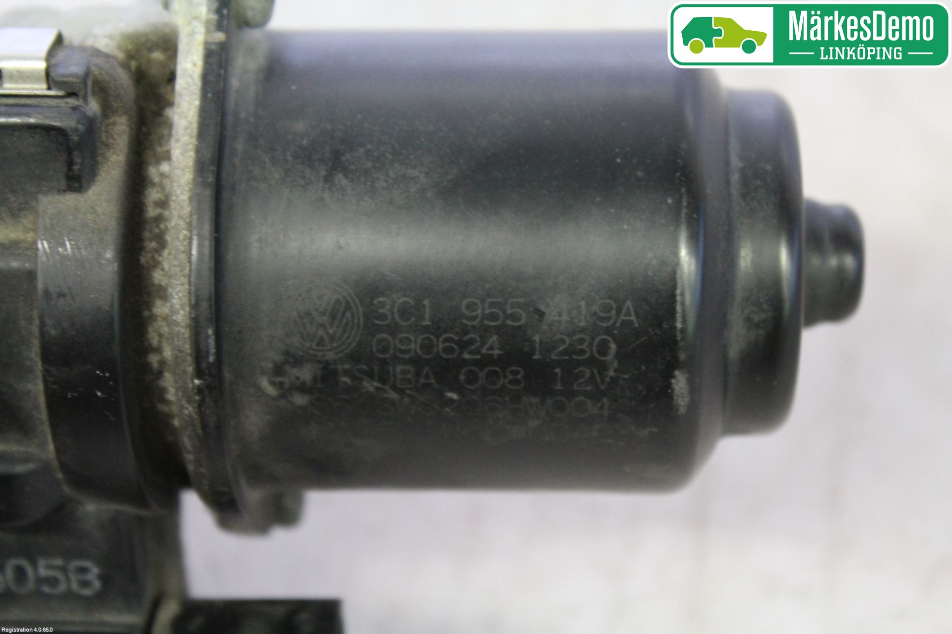 Volkswagen VW PASSAT 05-11 Viskermotor Frontrute