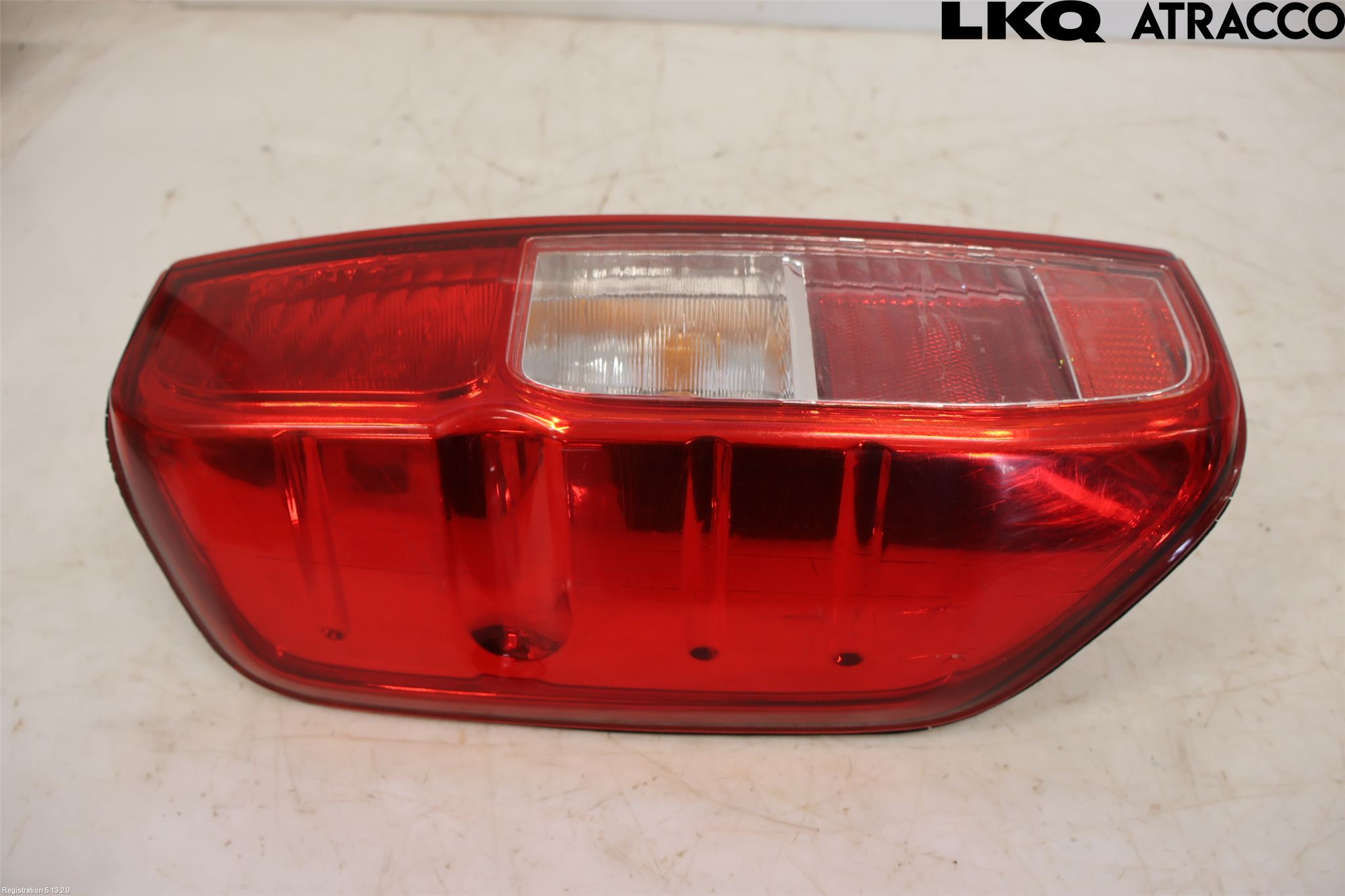 Nissan NAVARA 05-16 Baklykt Venstre