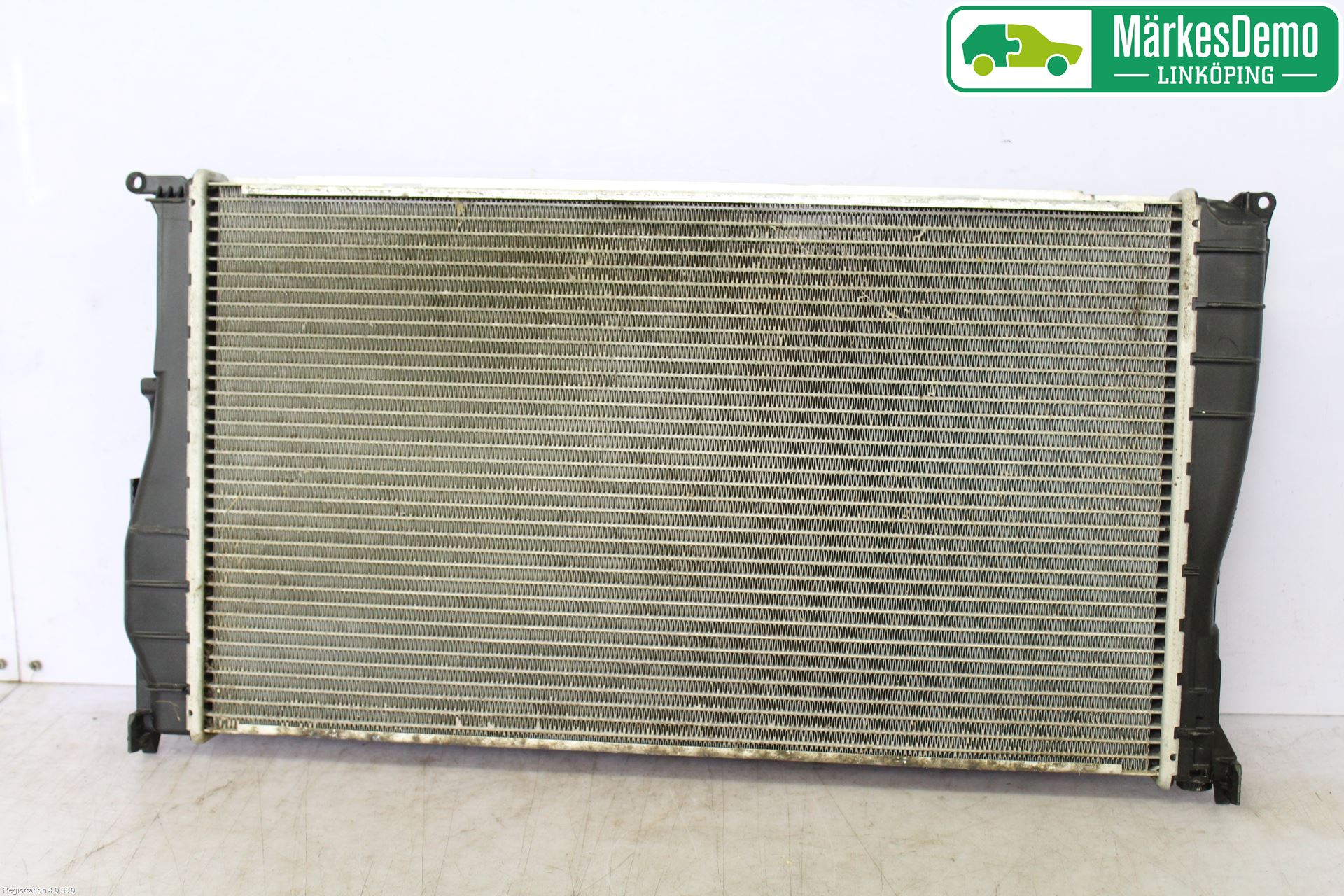 BMW 3 E90/91 SED/TOU 05-12 Radiator Automat