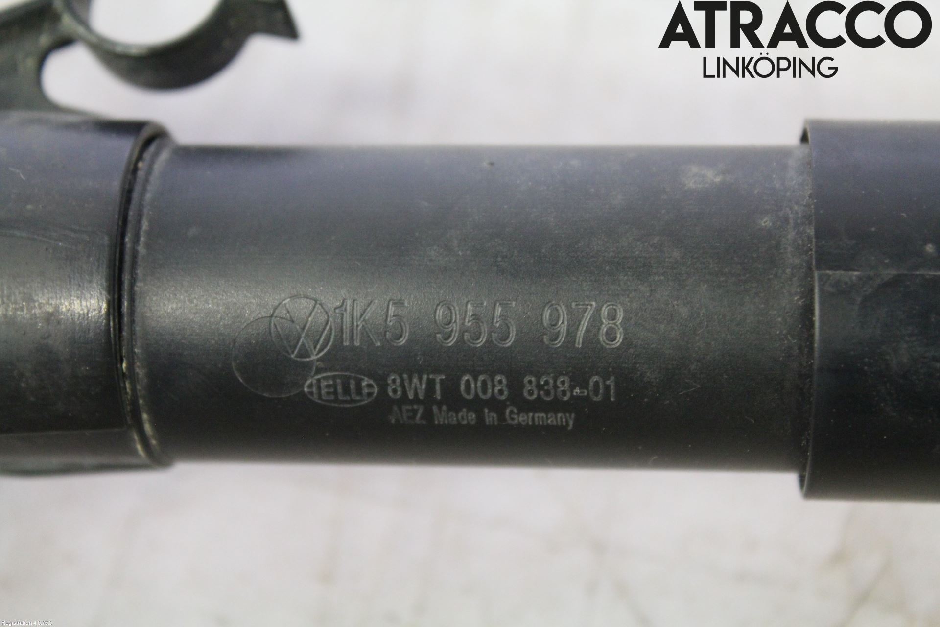Volkswagen VW GOLF V 04-09 Spylerdyse Frontlykter