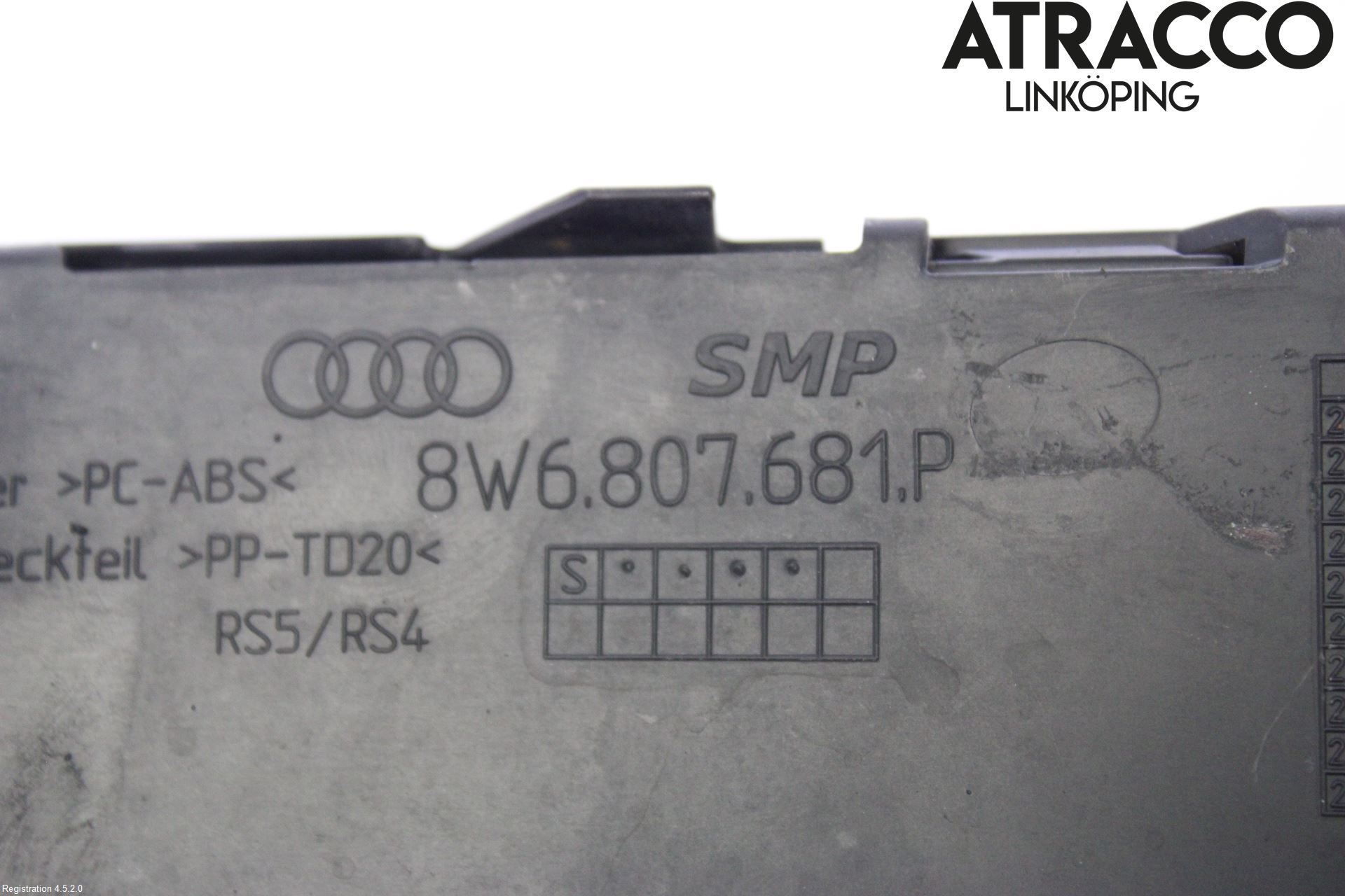 Audi A4/S4 B9 16-19 Grilldel Venstre