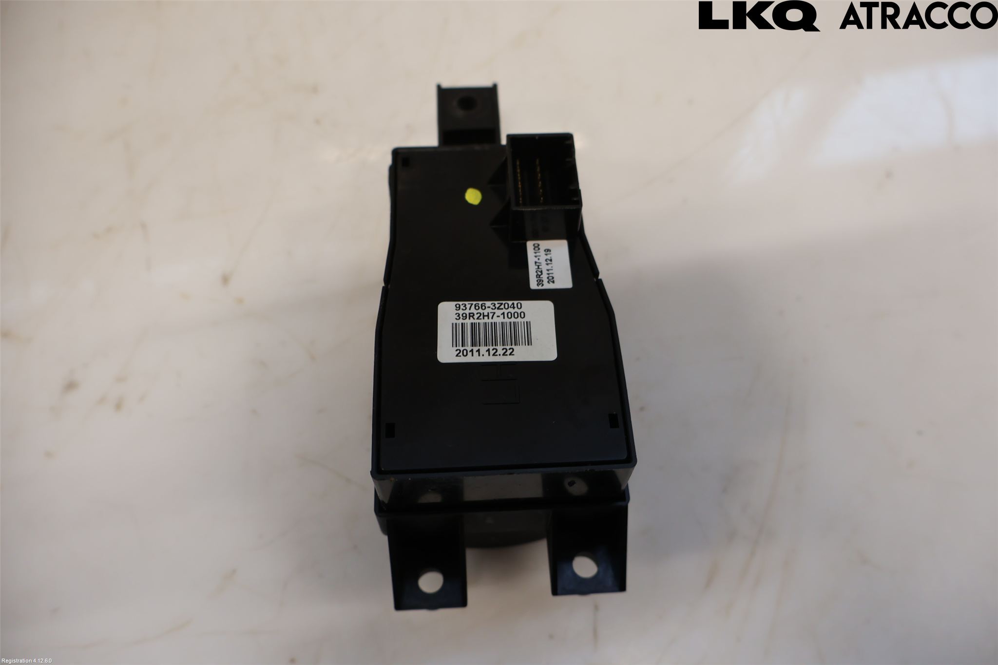 Hyundai i40 08-15 Bryter Parkeringsbrems