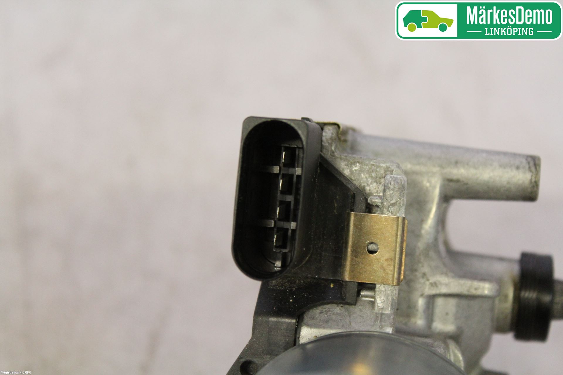 Volkswagen VW GOLF / E-GOLF VII 13-20 Viskermotor Frontrute