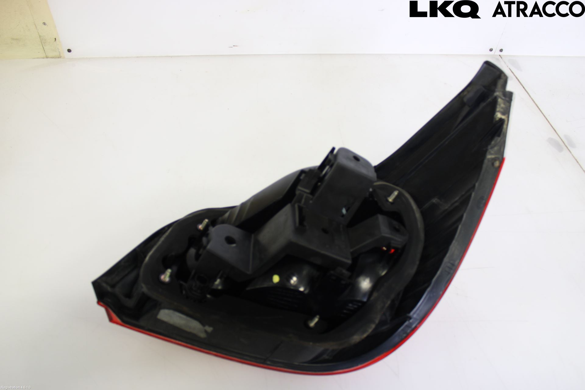 BMW 5 E60/61 Sed/Tou 02-10 Baklykt Venstre