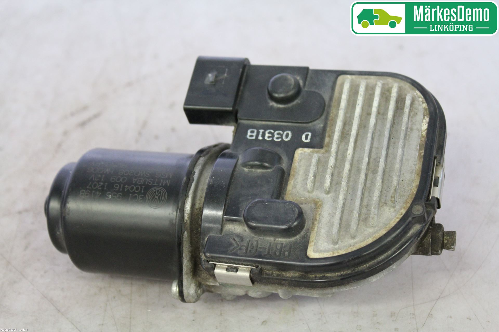 Volkswagen VW PASSAT 05-11 Viskermotor Frontrute