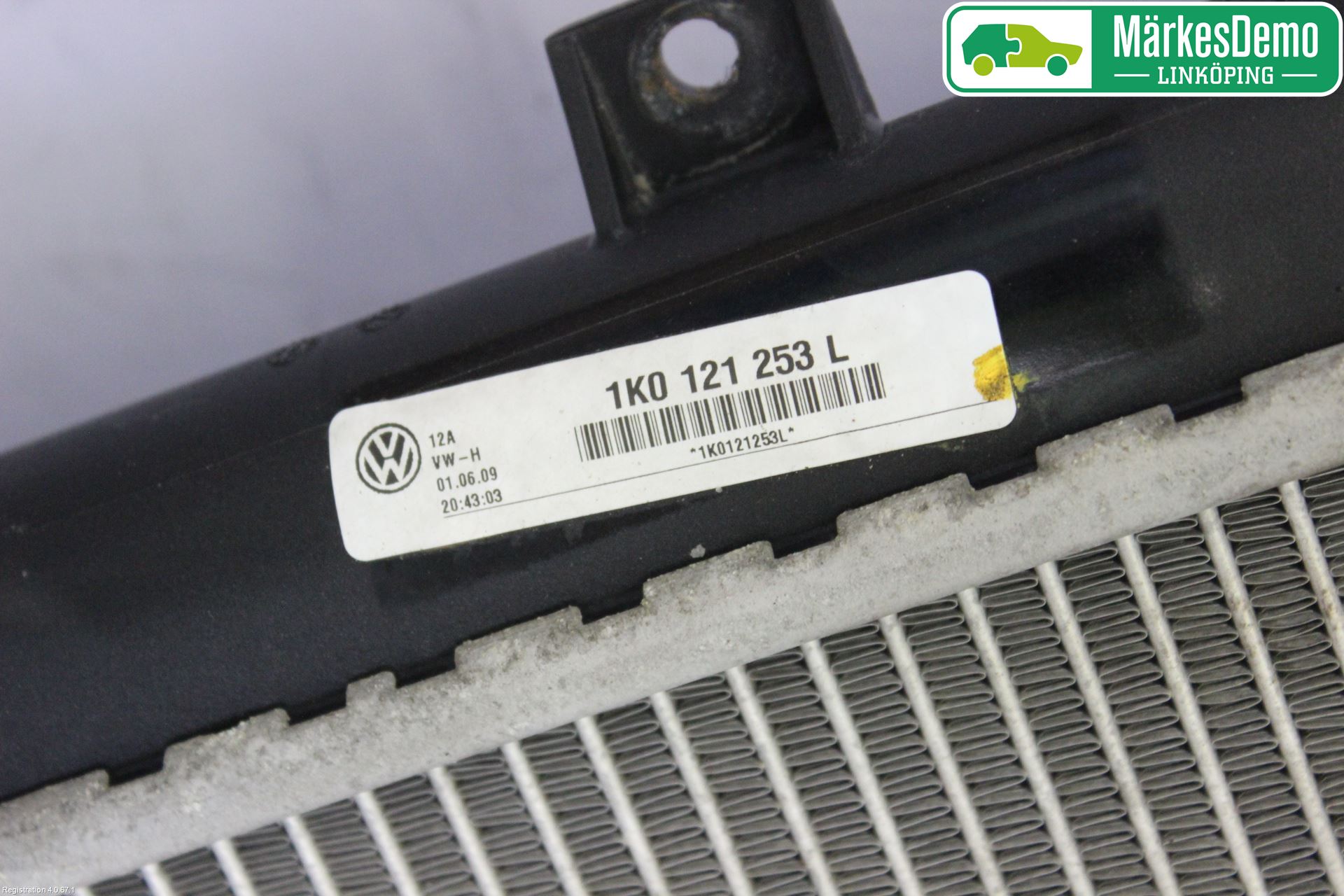 Volkswagen VW PASSAT 05-11 Radiator Automat