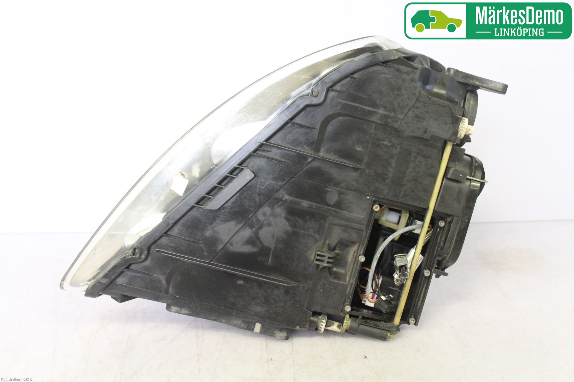 Volkswagen VW TOUAREG 7L 03-10 Frontlykt Venstre