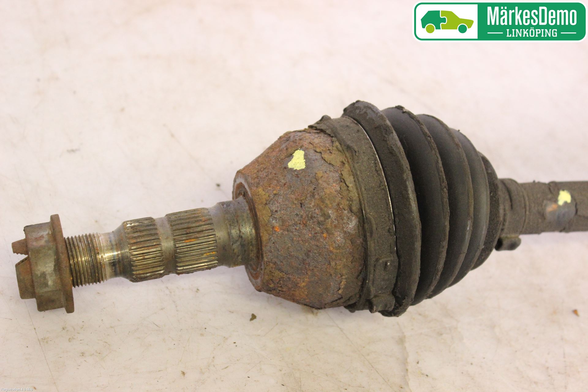Opel ASTRA H 04-12 Drivaksel Foran Kompl Venstre