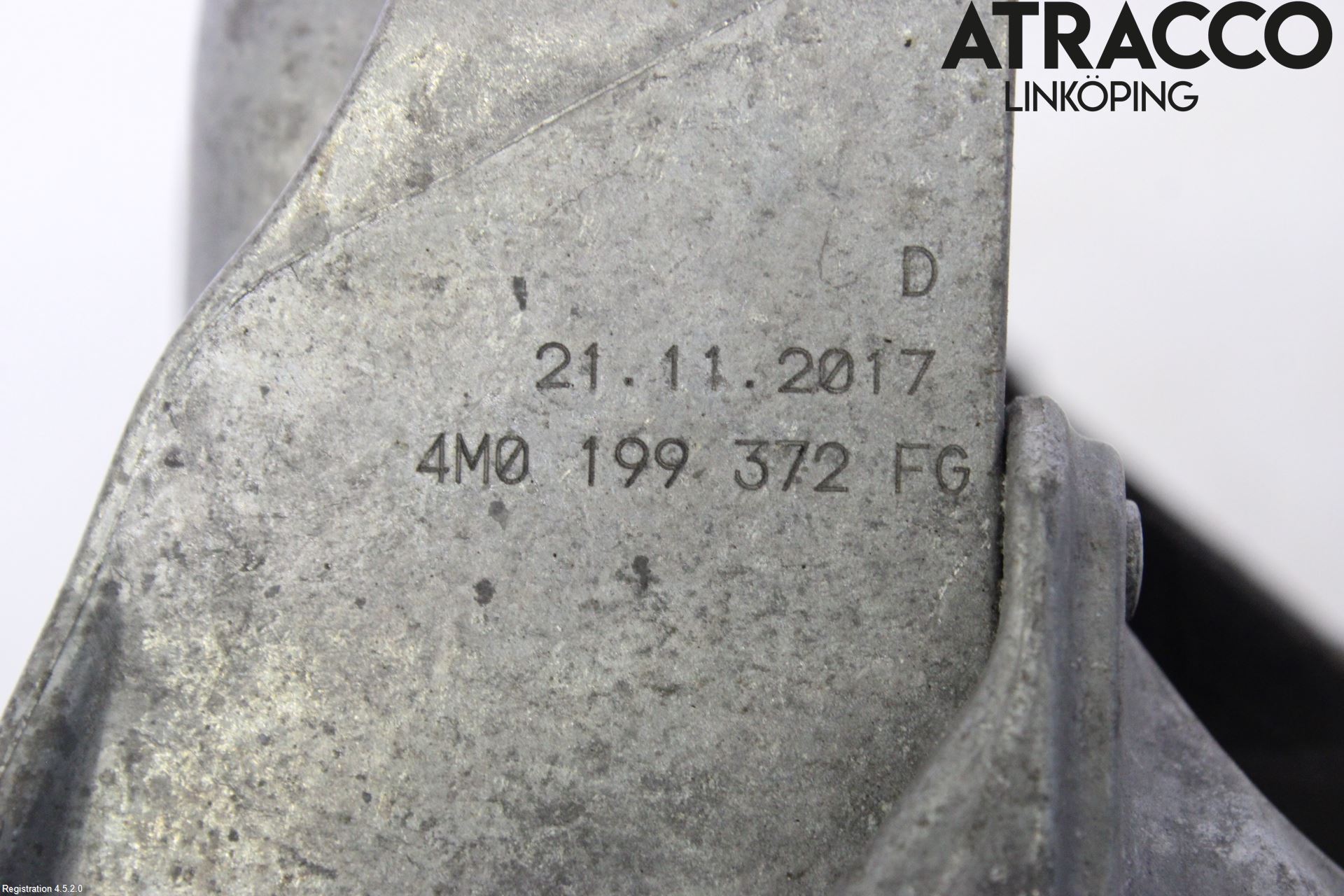 Audi A4/S4 B9 16-19 Motor Feste Gummi