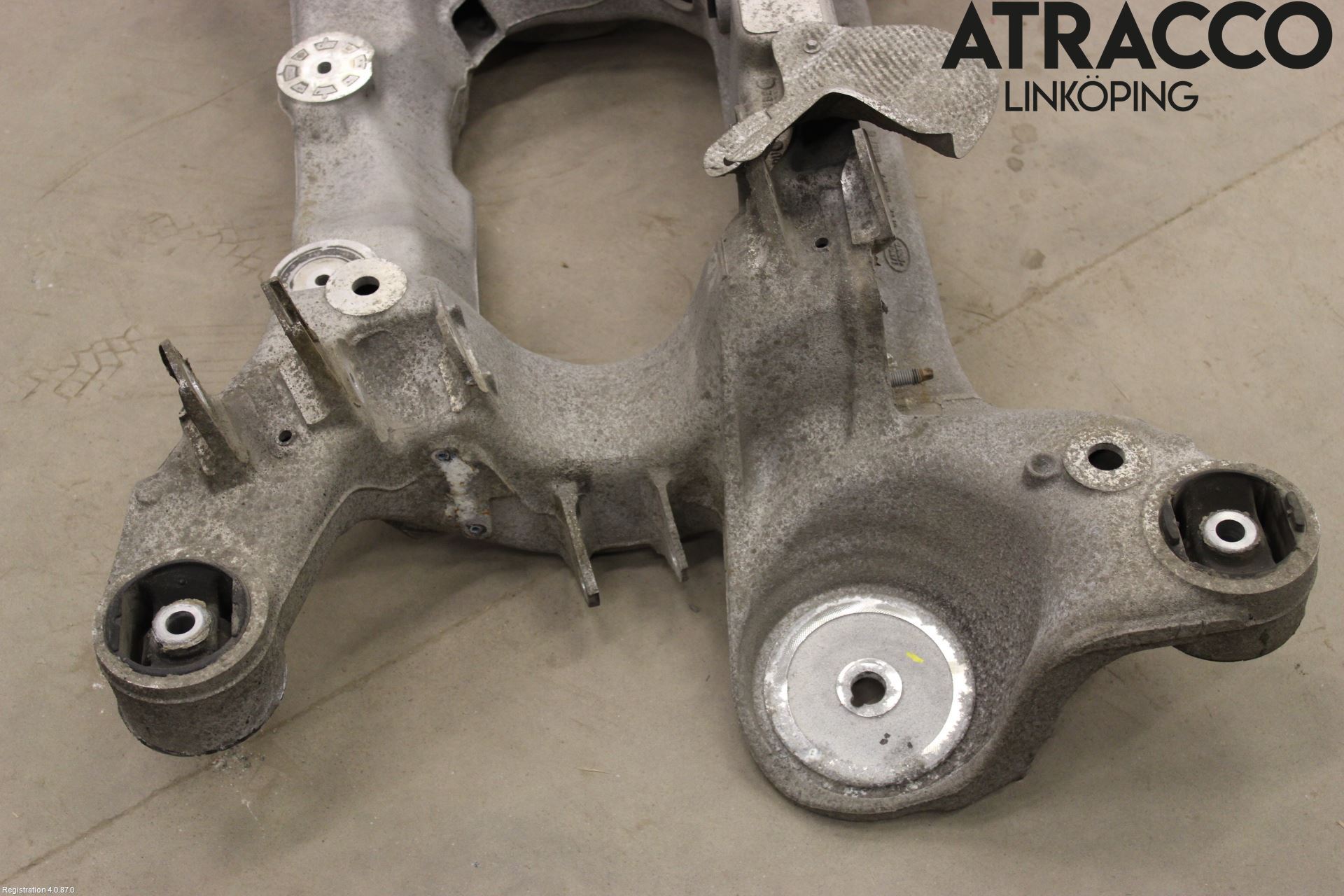 Landrover RANGE ROVER (L405) 13-21 Bakaksel Feste Travers-Ramme