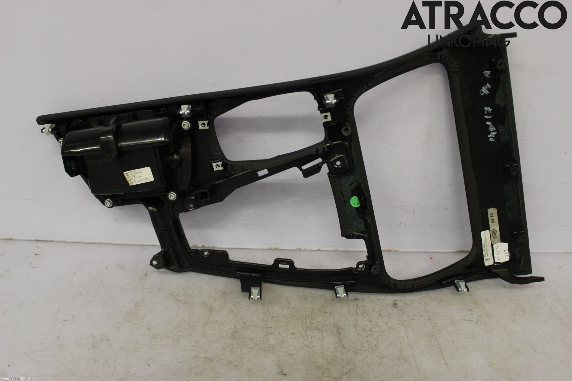 BMW 5 F10/F11/F18 09-17 Instrumentkonsoll Midt