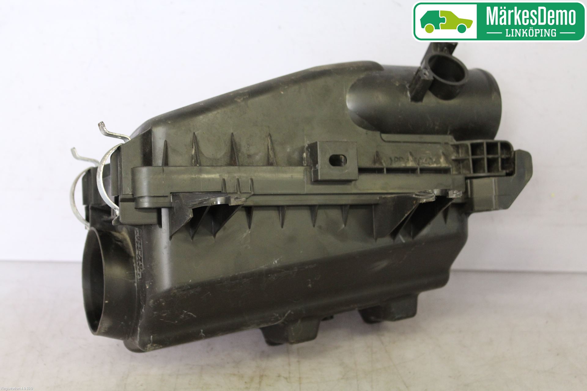Toyota YARIS XP130 12-14 Luftfilter Boks