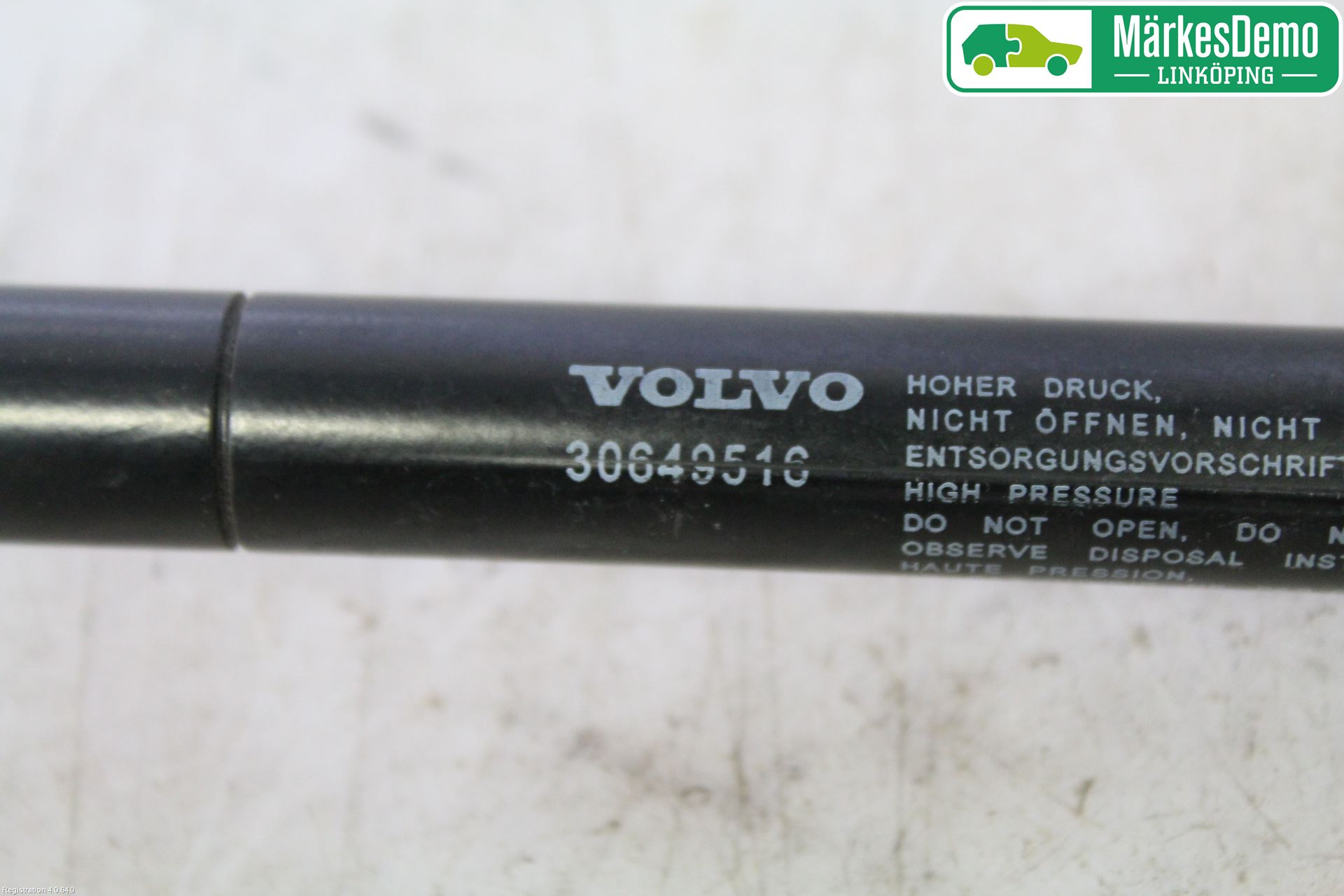 Volvo V70 08-13 Panser Demper-Gassfjær