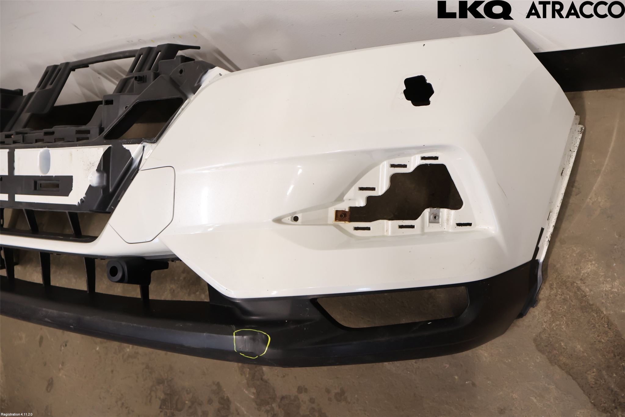 Nissan QASHQAI 17-21 Støtfanger Foran Plastdeksel
