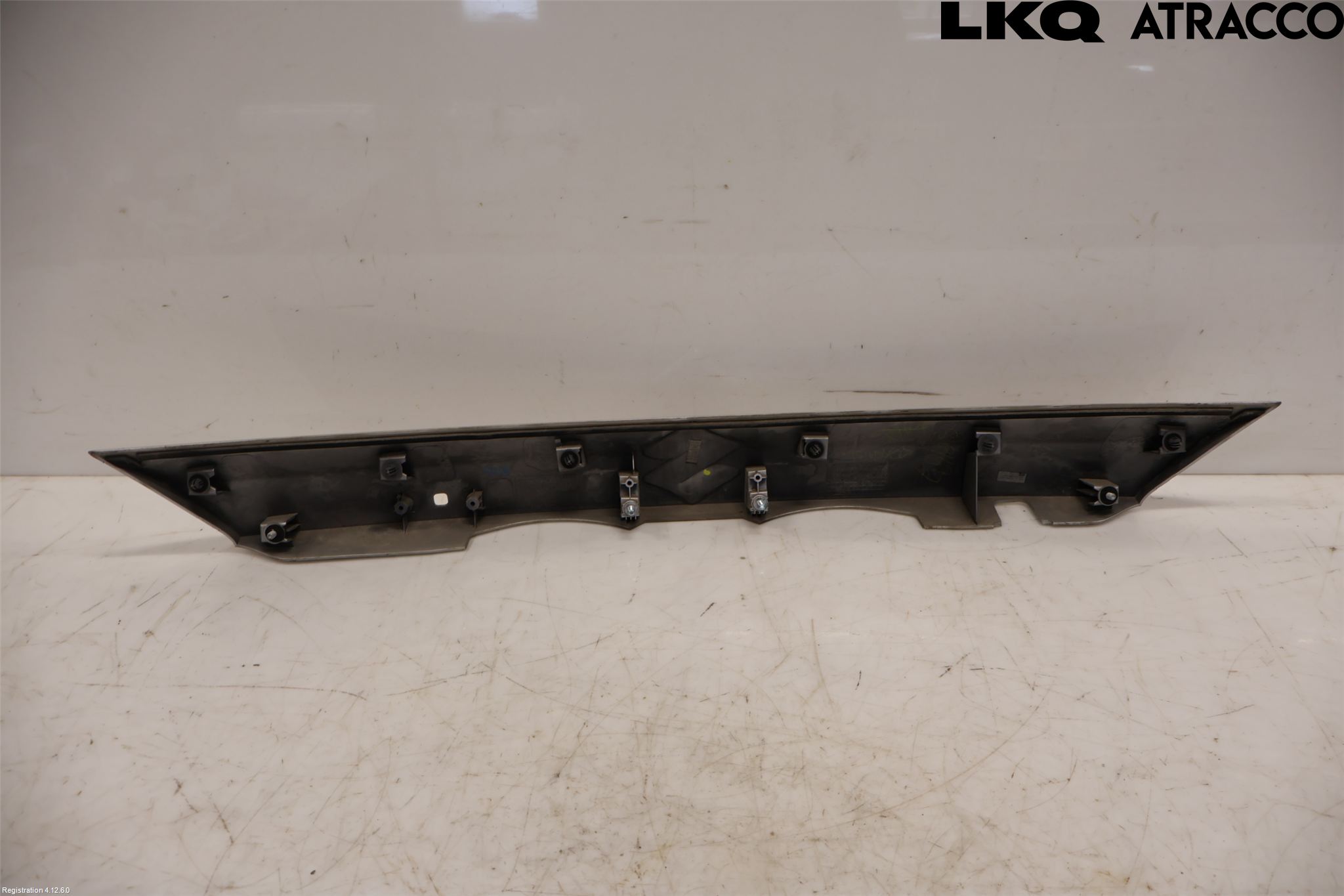 Suzuki VITARA 15- Bakluke Handtak Ytre