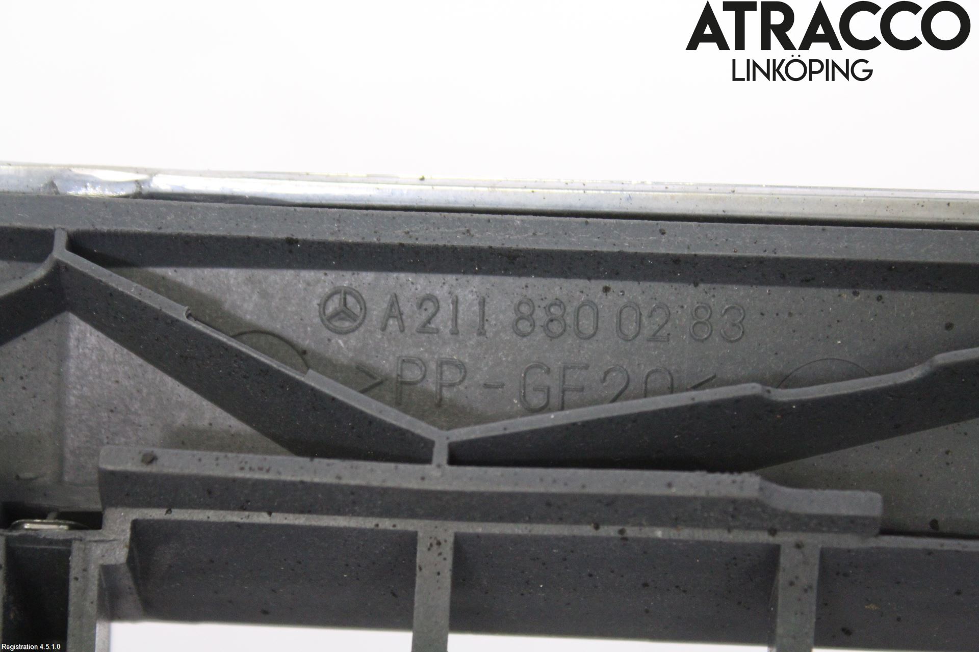 Mercedes-Benz MB E-KLASS (W211) 02-09 Grill Komplett