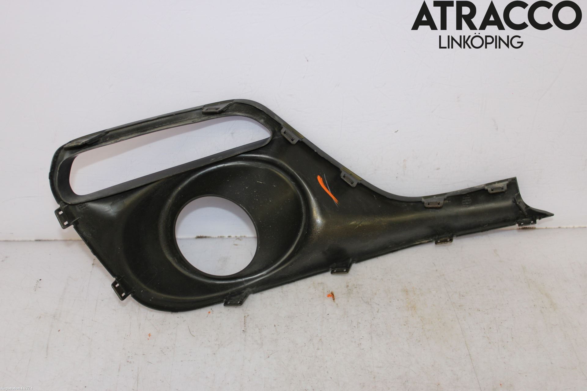 Suzuki SWIFT 17-24 Frontlykt Kurve-Tåkelys Ramme