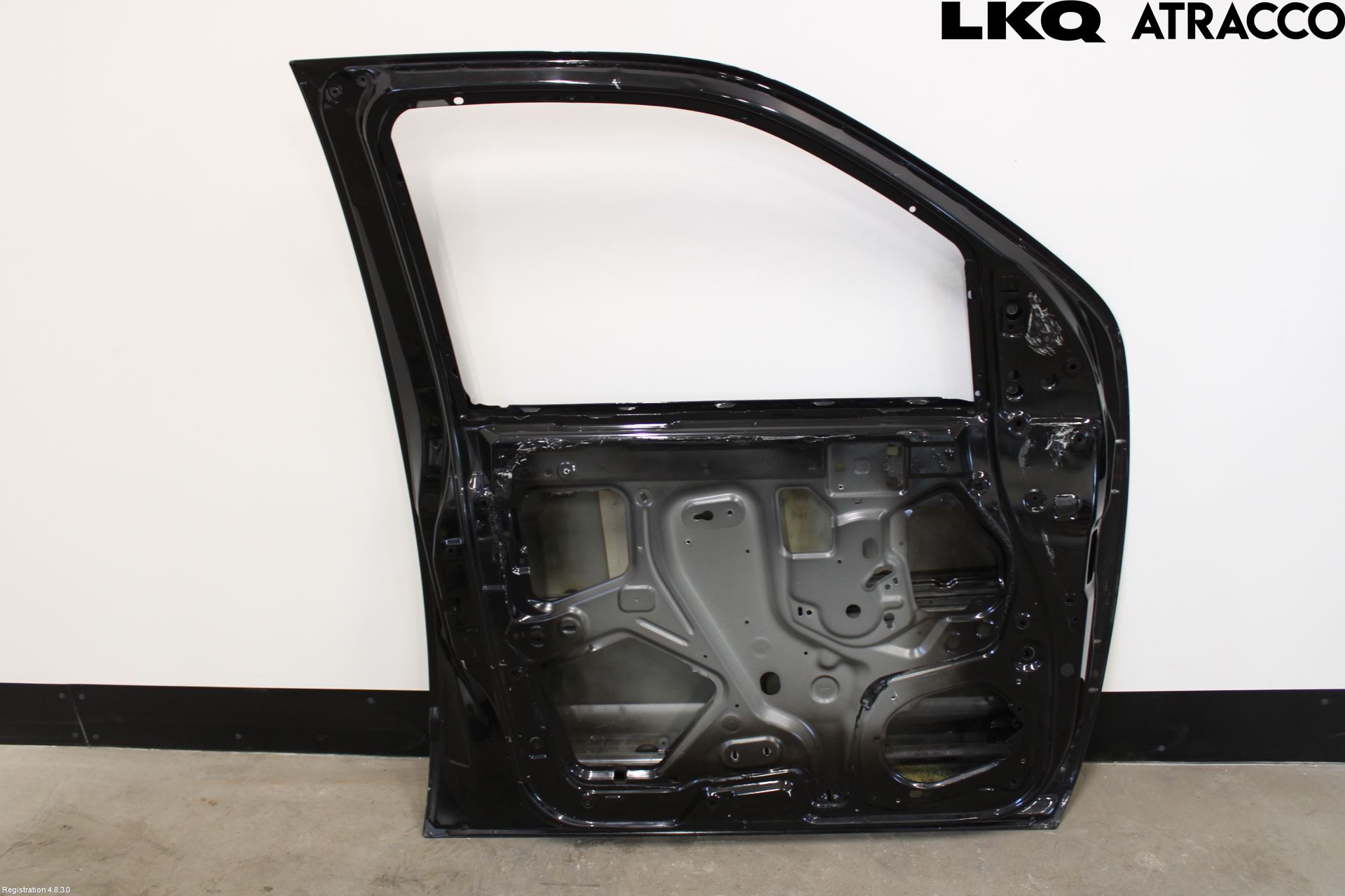 Nissan NAVARA 05-16 Dør 4D Foran Venstre
