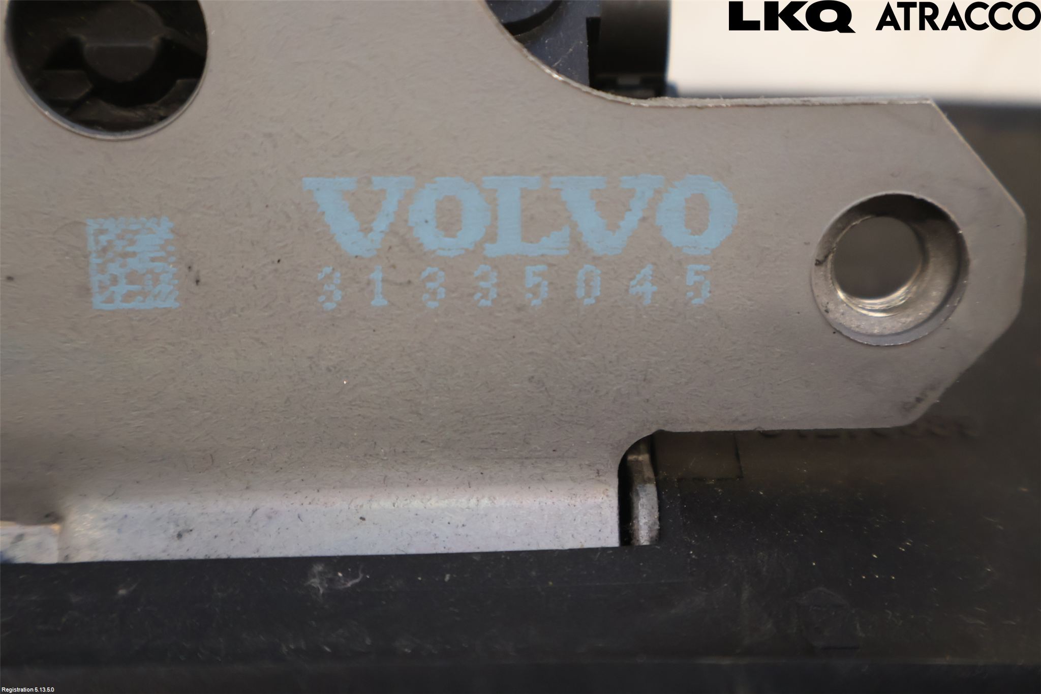 Volvo V60 11-13 Bakluke-Lokk Låsekasse