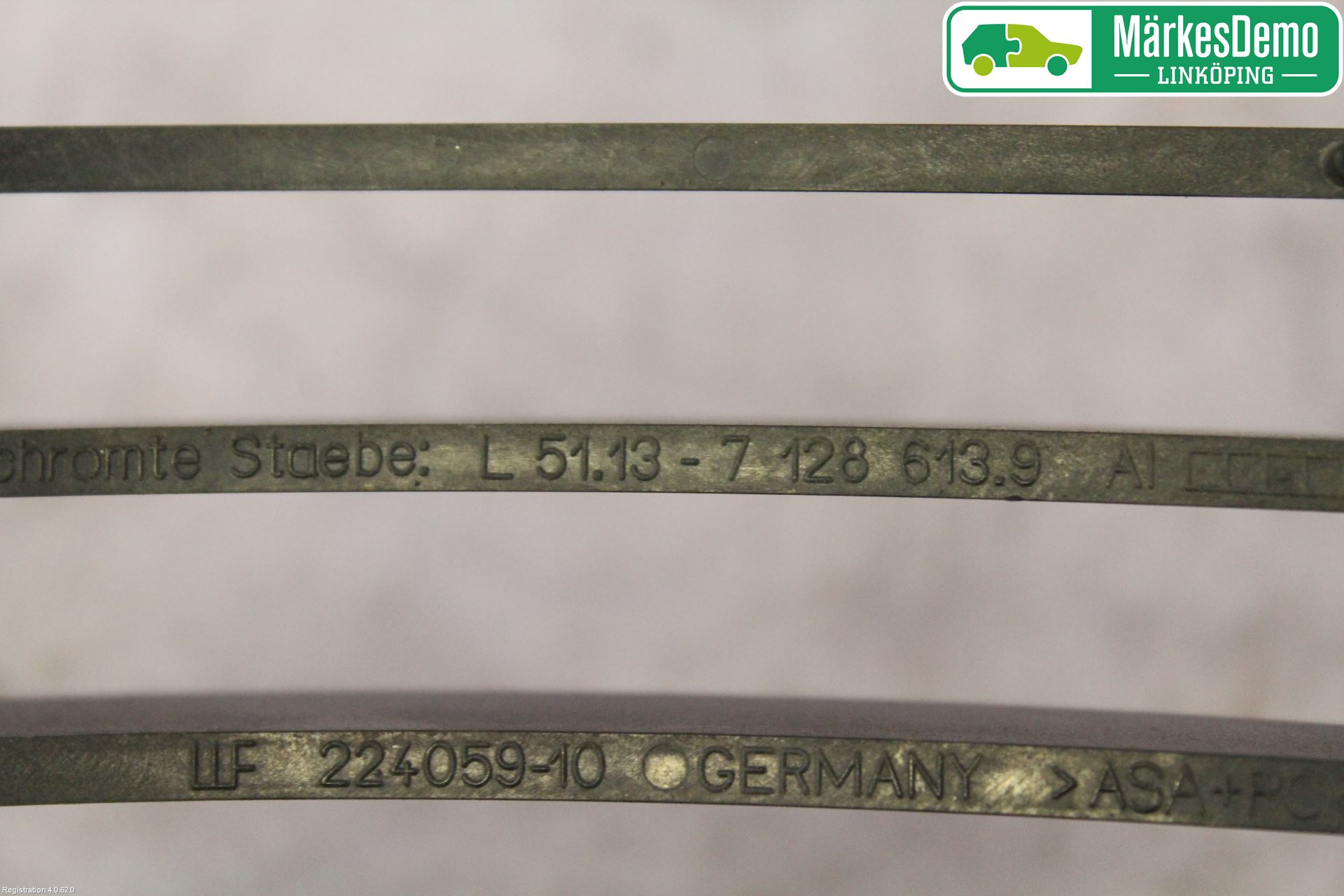 BMW 1 E87/81 5D/3D 03-11 Grilldel Venstre