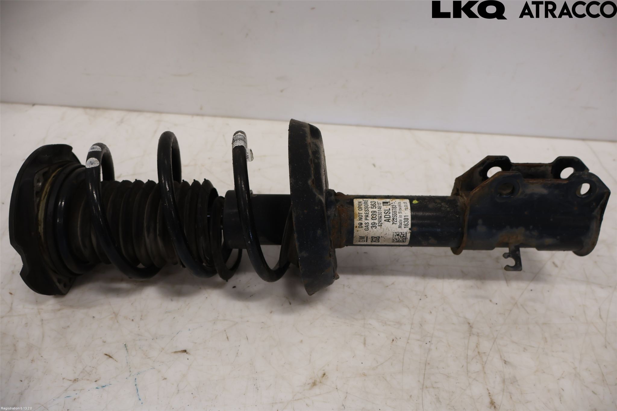 Opel ASTRA K 16-22 Fjærbein Foran Venstre