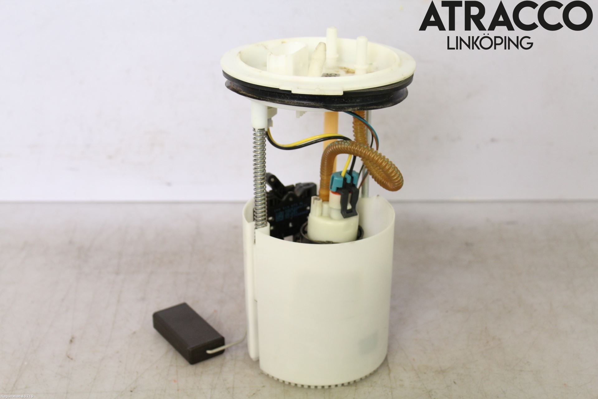 Volkswagen VW GOLF V 04-09 Drivstoffpumpe Fødepumpe El