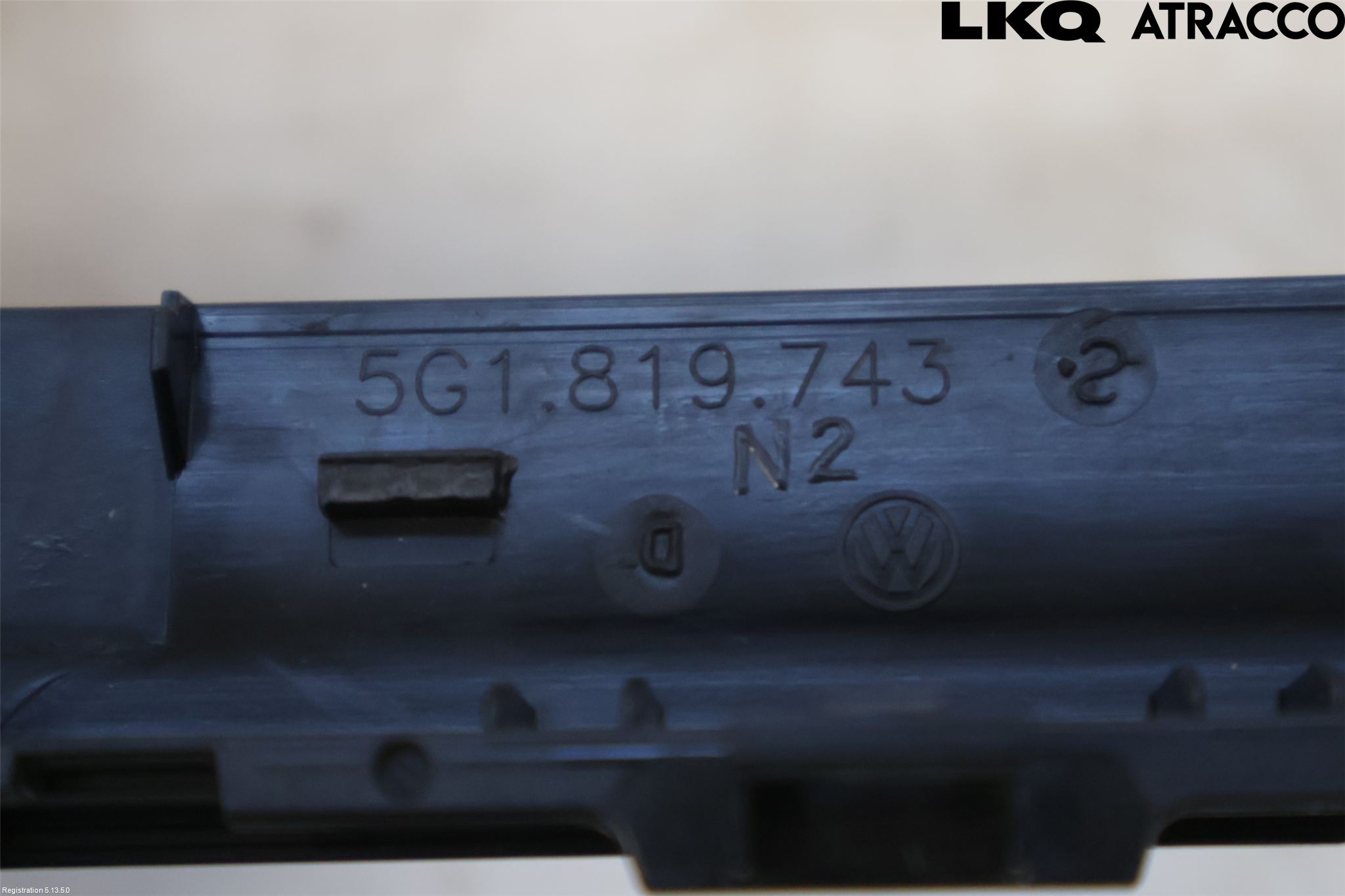 Volkswagen VW GOLF / E-GOLF VII 13-20 Innr Radio Ramme