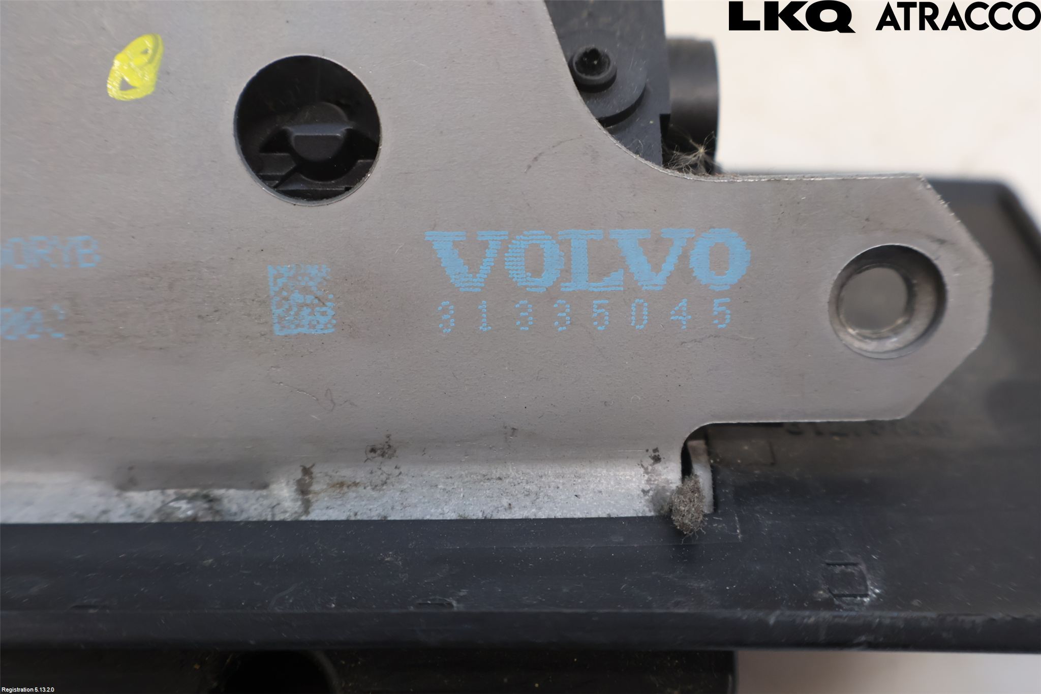 Volvo V60 14-18 Bakluke-Lokk Låsekasse
