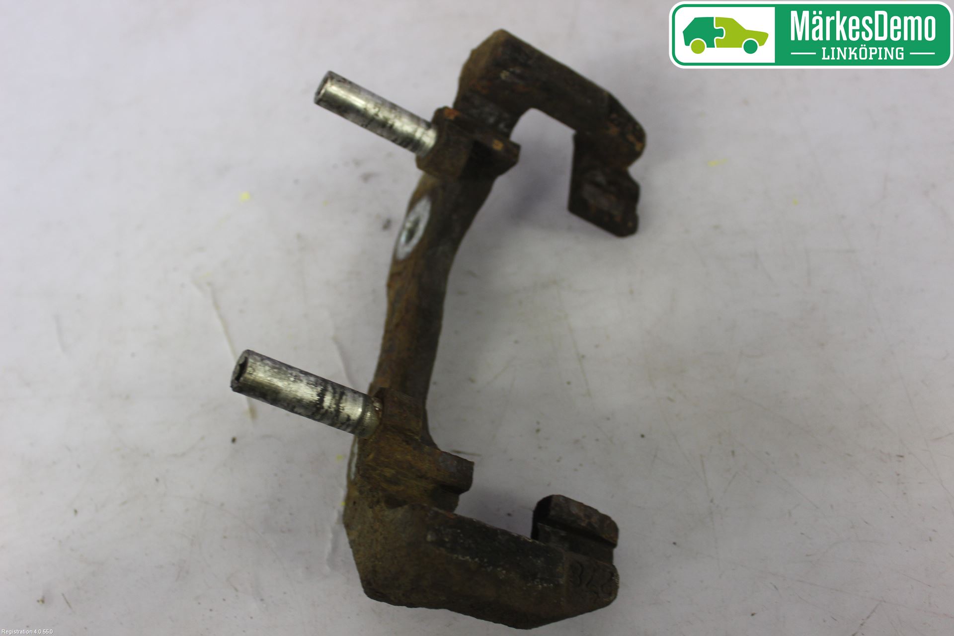 Ford FOCUS     04-07 Bremsecaliper Feste Holder
