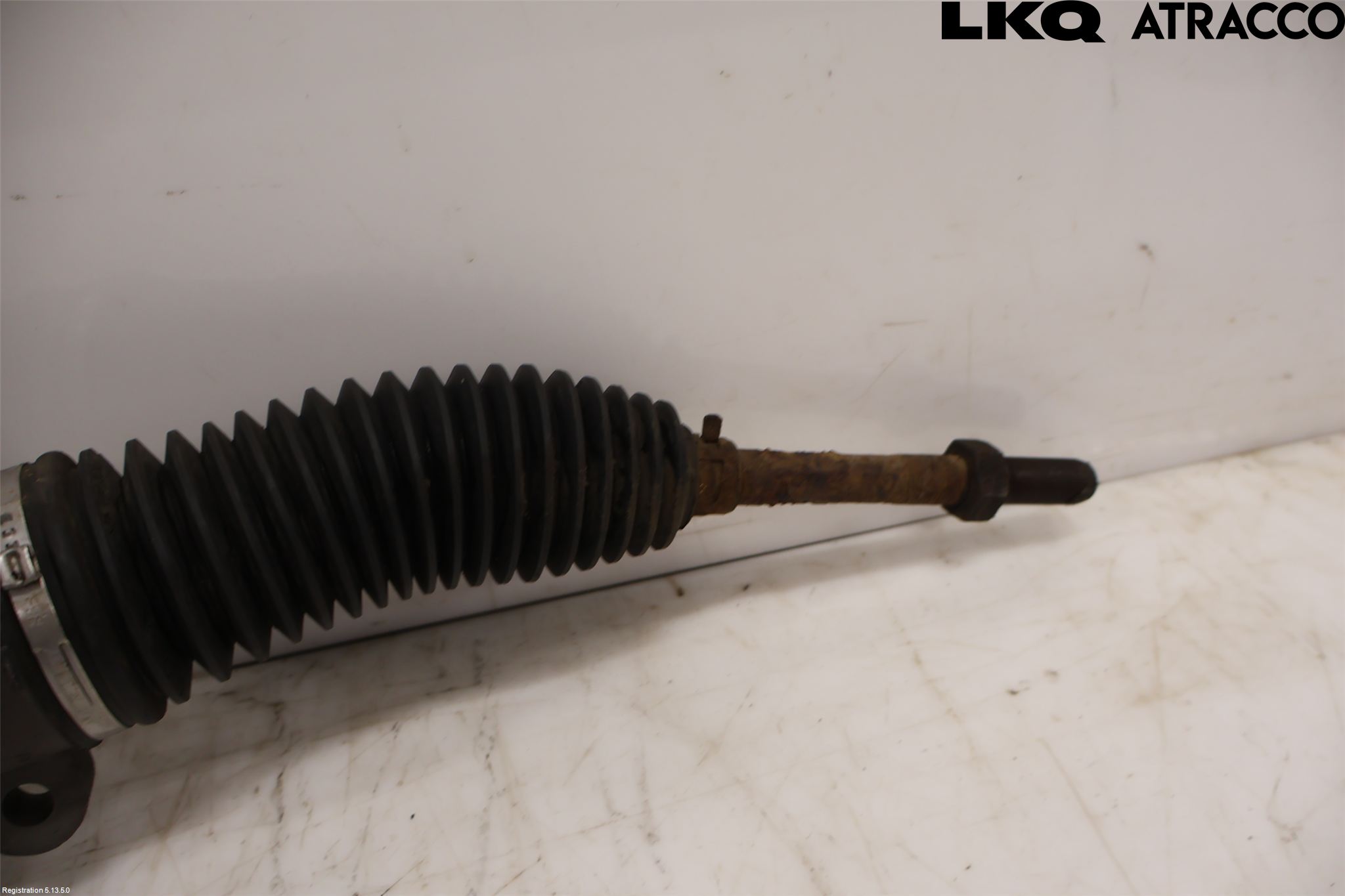 BMW 5 E60/61 Sed/Tou 02-10 Servo Snekke - Tannstang